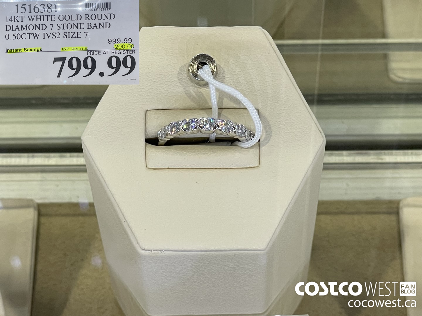 1516381 14KT WHITE GOLD ROUND DIAMOND 7 STONE BAND 0.50CTW IVS2 SIZE 7 ($200.00 INSTANT SAVINGS EXPIRES ON 2021-11-28) $799.99