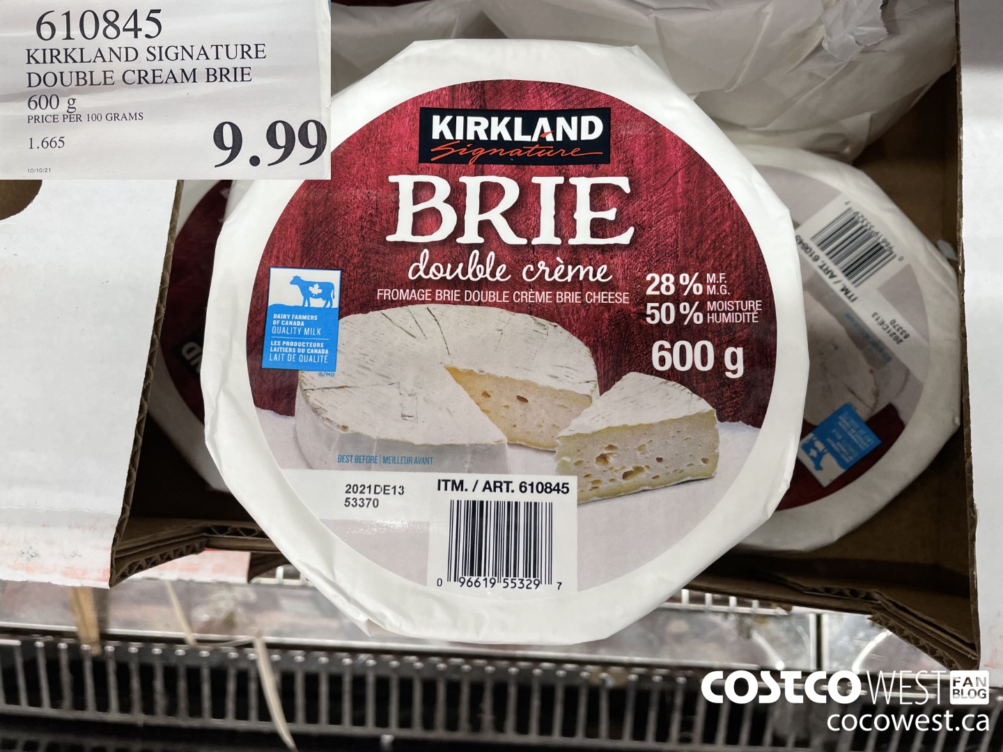 610845 KIRKLAND SIGNATURE DOUBLE CREAM BRIE 600 g $9.99