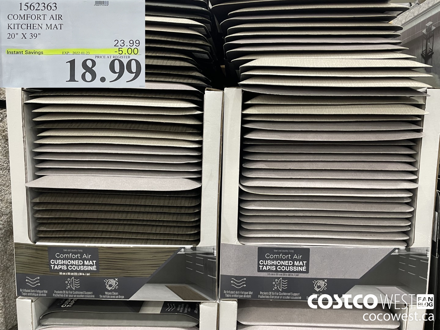 Costco 2022 Winter Superpost The Entire Seasonal Aisle Exercise Toys   COMFORT AIR KITCHEN MAT 20 X 39  20220110 79693 1 