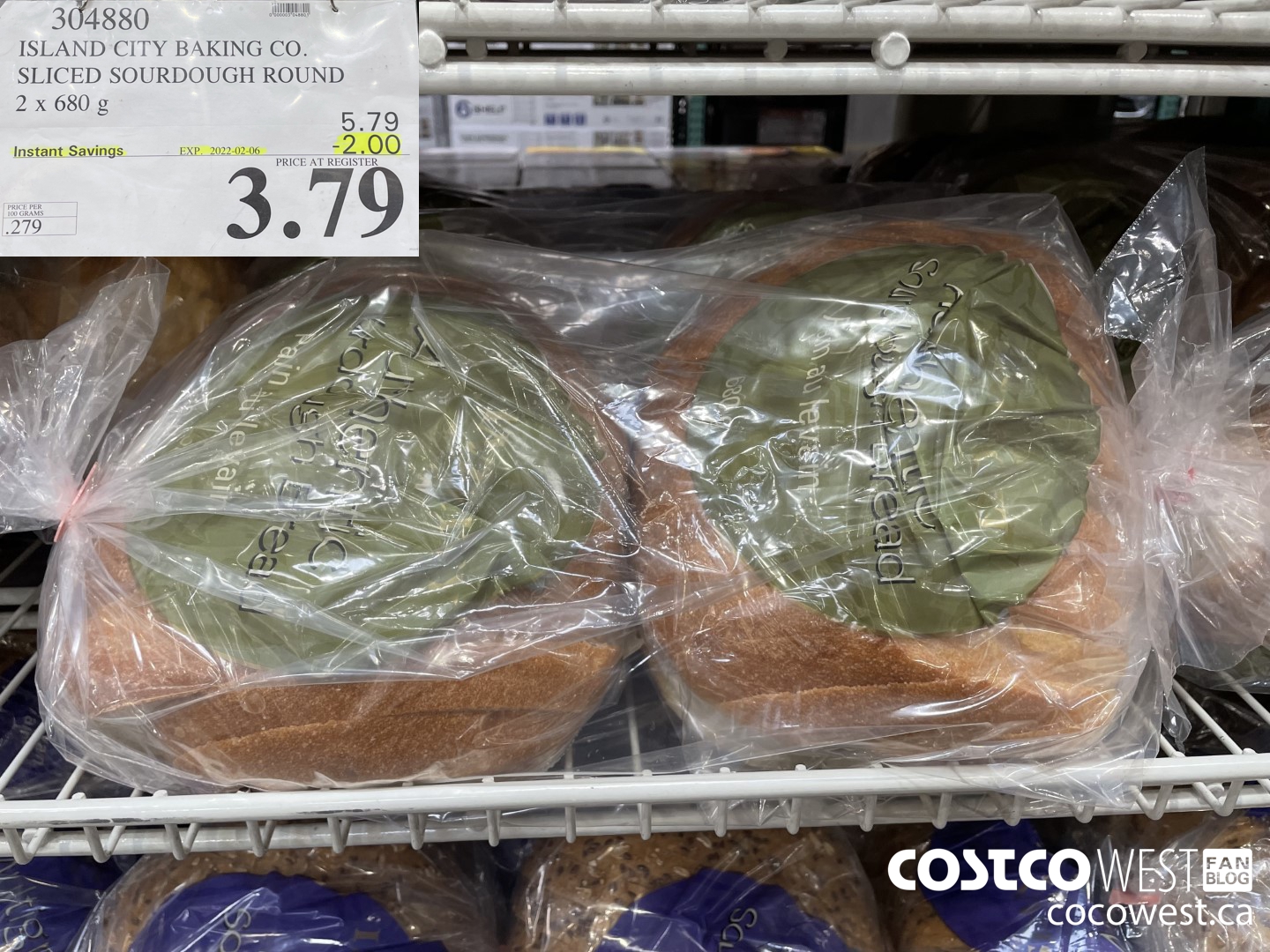 304880 ISLAND CITY BAKING CO. SLICED SOURDOUGH ROUND 2 X 680 G ($2.00 INSTANT SAVINGS EXPIRES ON 2022-02-06) $3.79