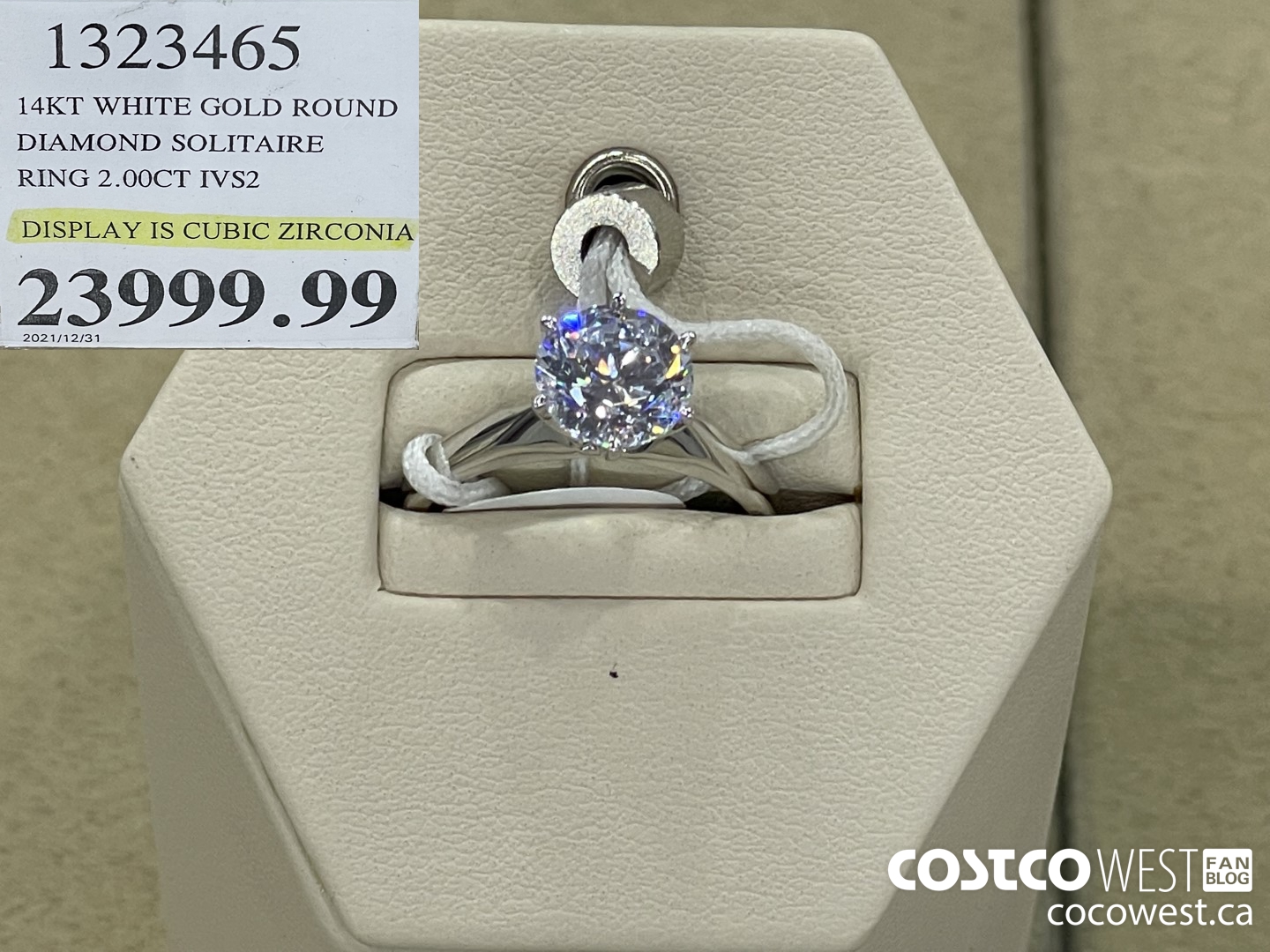 1323465 14KT WHITE GOLD ROUND DIAMOND SOLITAIRE RING 2.00CT IVS2 $23999.99