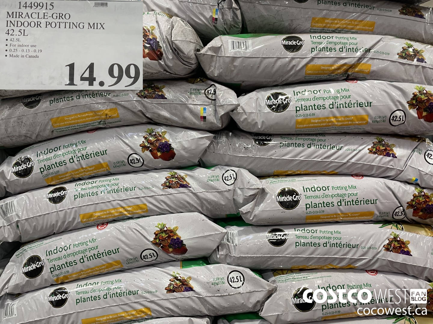 1449915 MIRACLE-GRO INDOOR POTTING MIX 42.5L $14.99