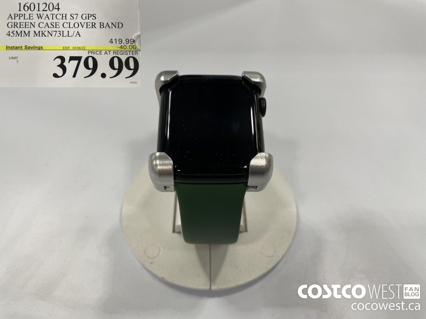 1601204 APPLE WATCH S7 GPS GREEN CASE CLOVER BAND 45MM MKN73LL/A ($40.00 INSTANT SAVINGS EXPIRES ON 2022-03-06) $379.99