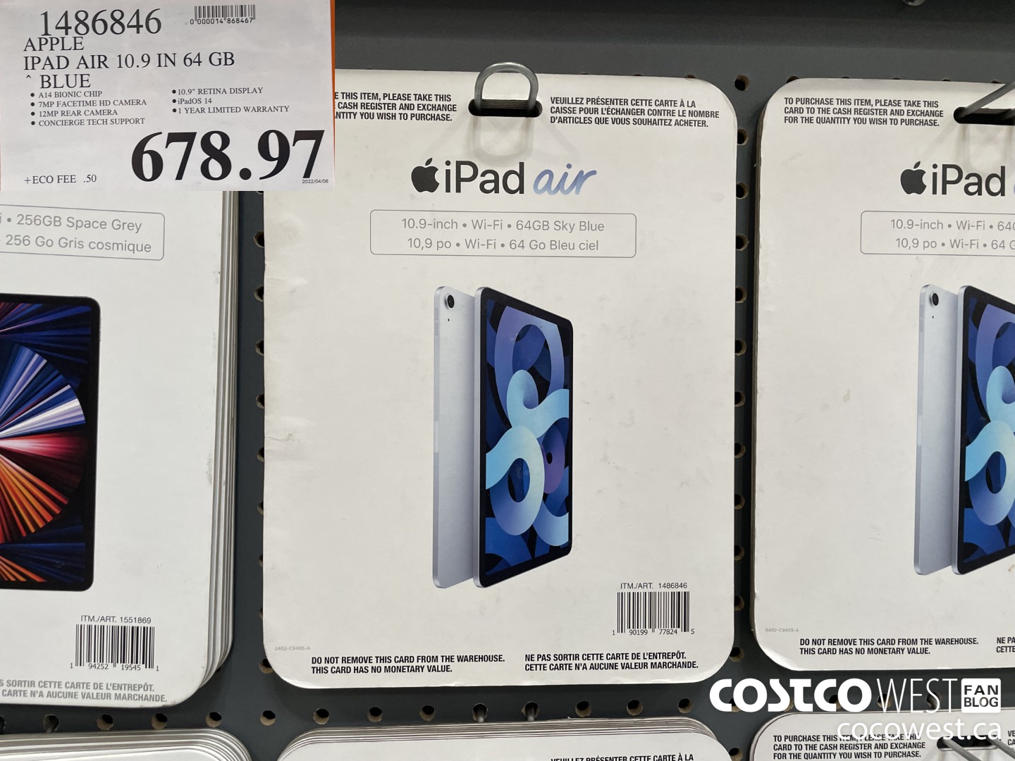 1486846 APPLE IPAD AIR 10.9 IN 64 GB BLUE $678.97
