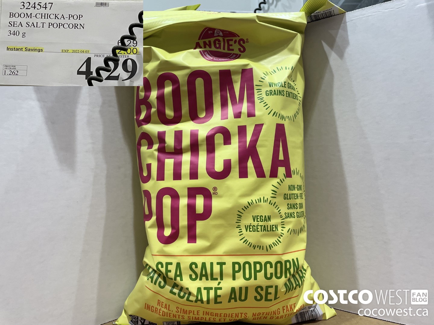 324547 BOOM-CHICKA-POP SEA SALT POPCORN 340 g ($2.00 INSTANT SAVINGS EXPIRES ON 2022-04-03) $4.29
