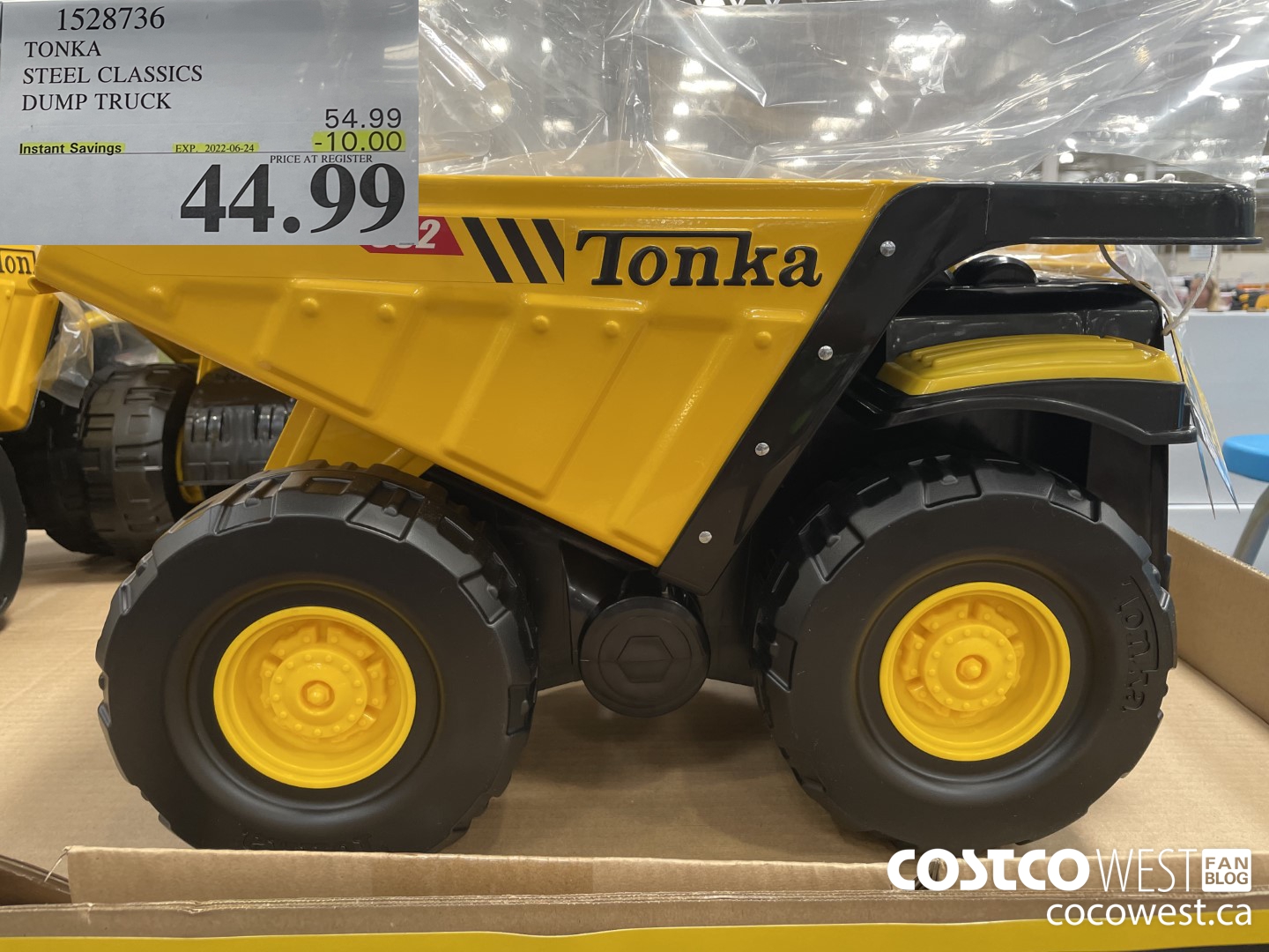 1528736 TONKA STEEL CLASSIC DUMP TRUCK ($10.00 INSTANT SAVINGS EXPIRES ON 2022-06-24) $44.99