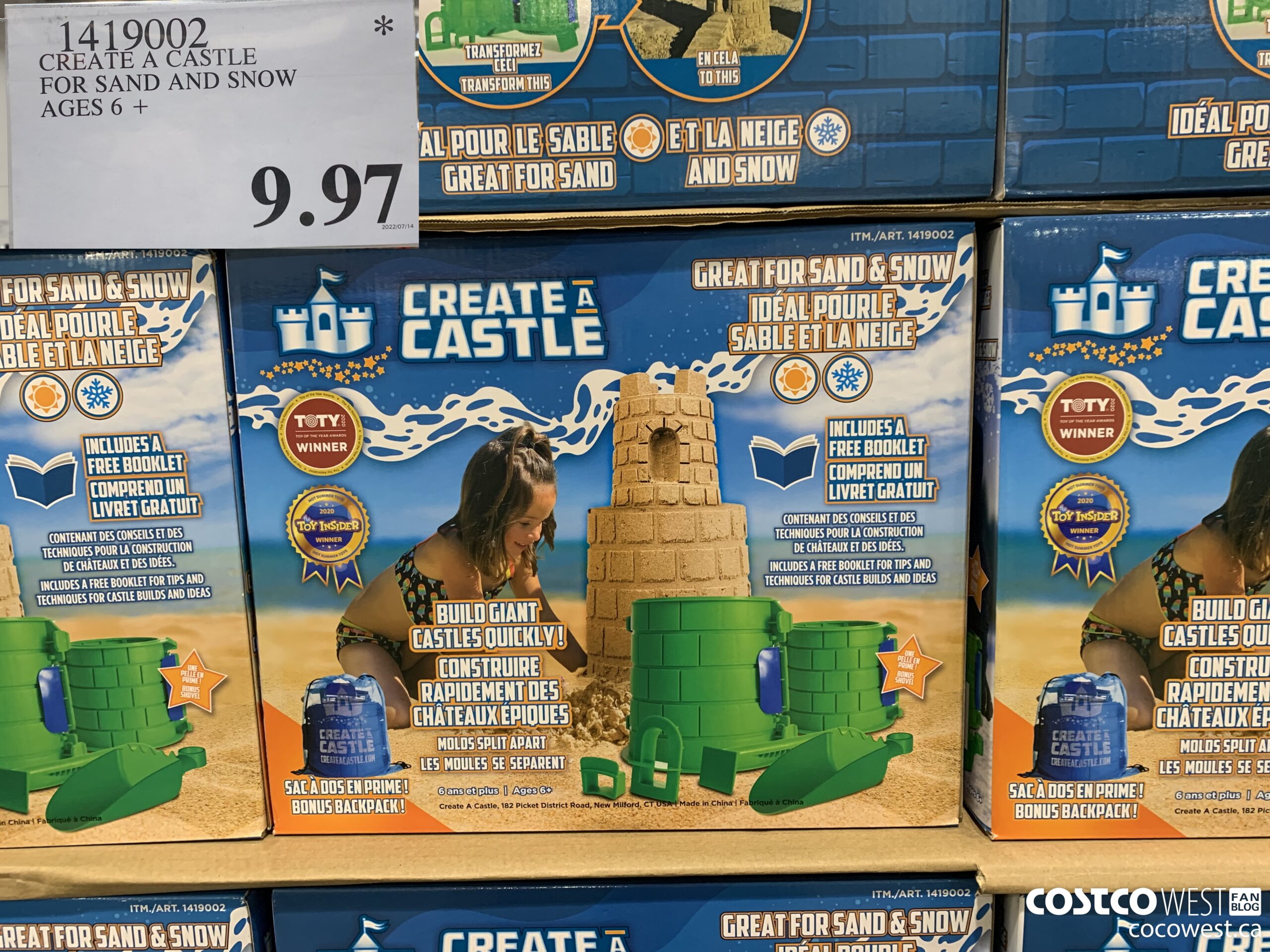1419002 CREATE A CASTLE FOR SAND AND SNOW AGES 6+ $9.97