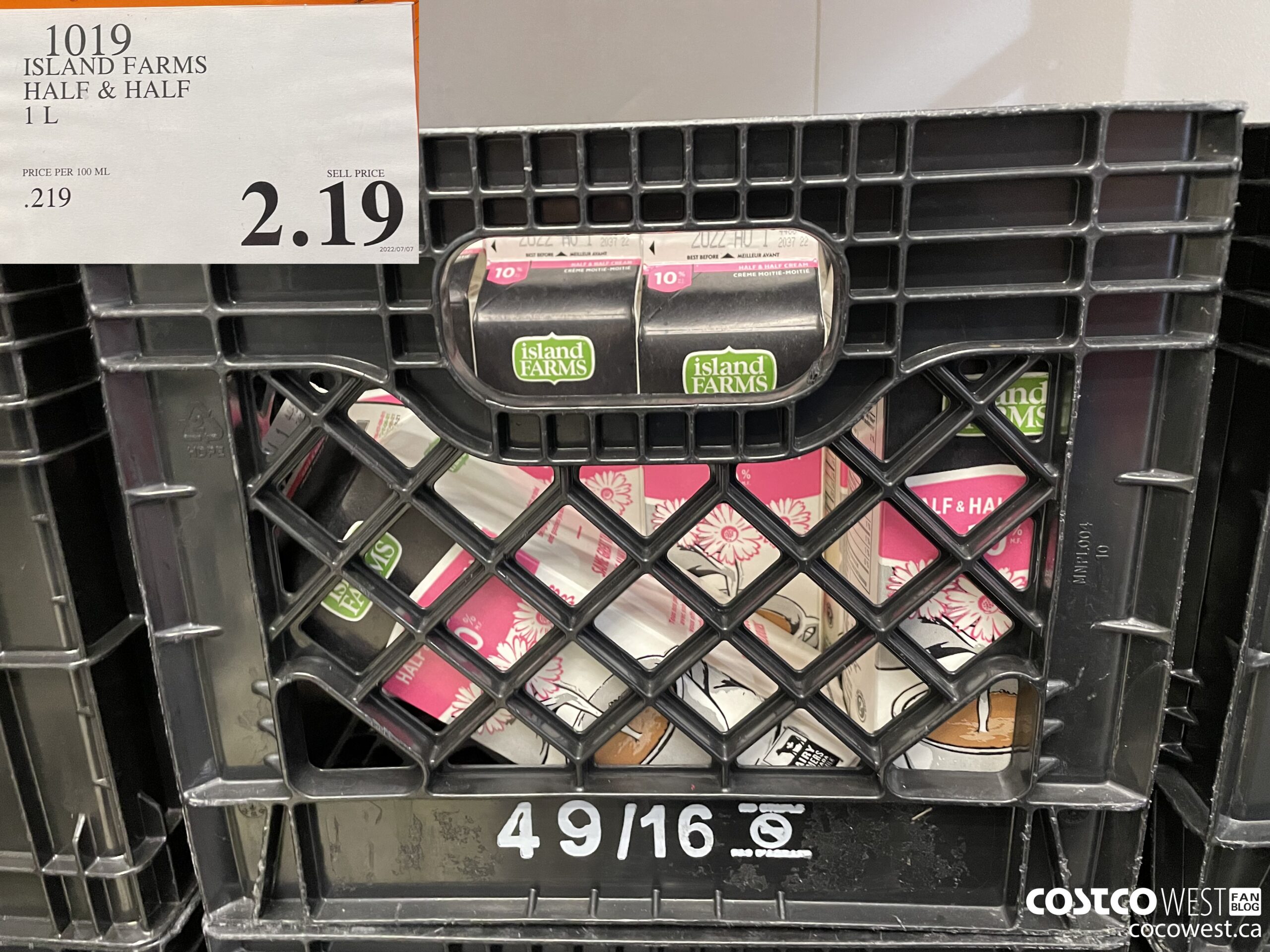 1019 ISLAND FARMS HALF & HALF 1L $2.19