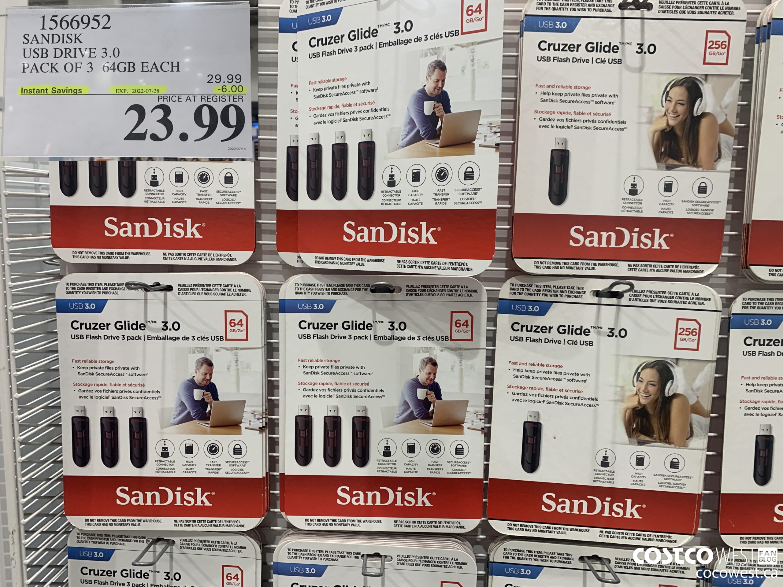 1566952 SANDISK USB DRIVE 3.0 PACK OF 3 64GB EACH ($6.00 INSTANT SAVINGS EXPIRES ON 2022-07-28) $23.99
