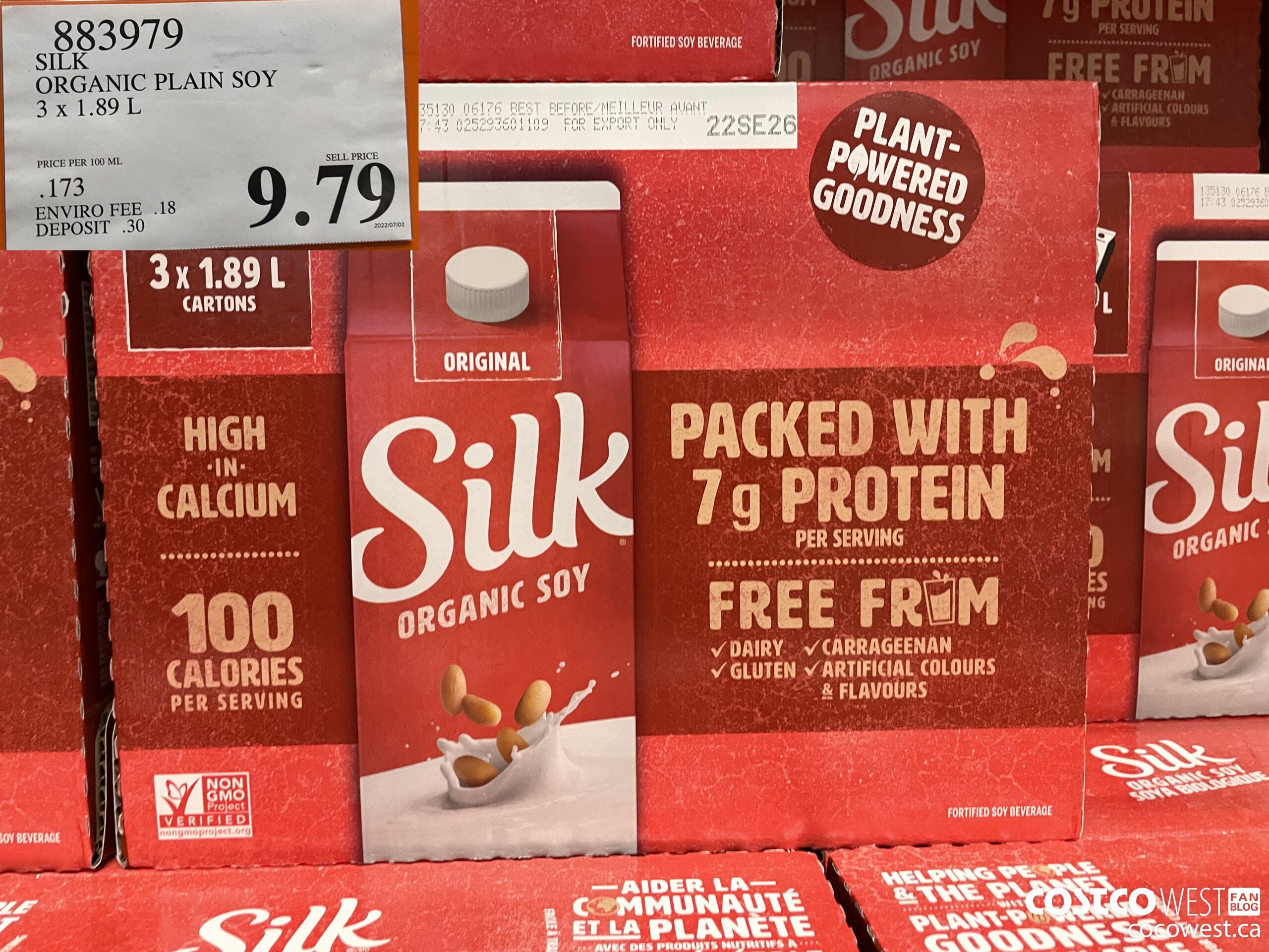 883979 SILK ORGANIC PLAIN SOY 3 x 1.89 L $9.79