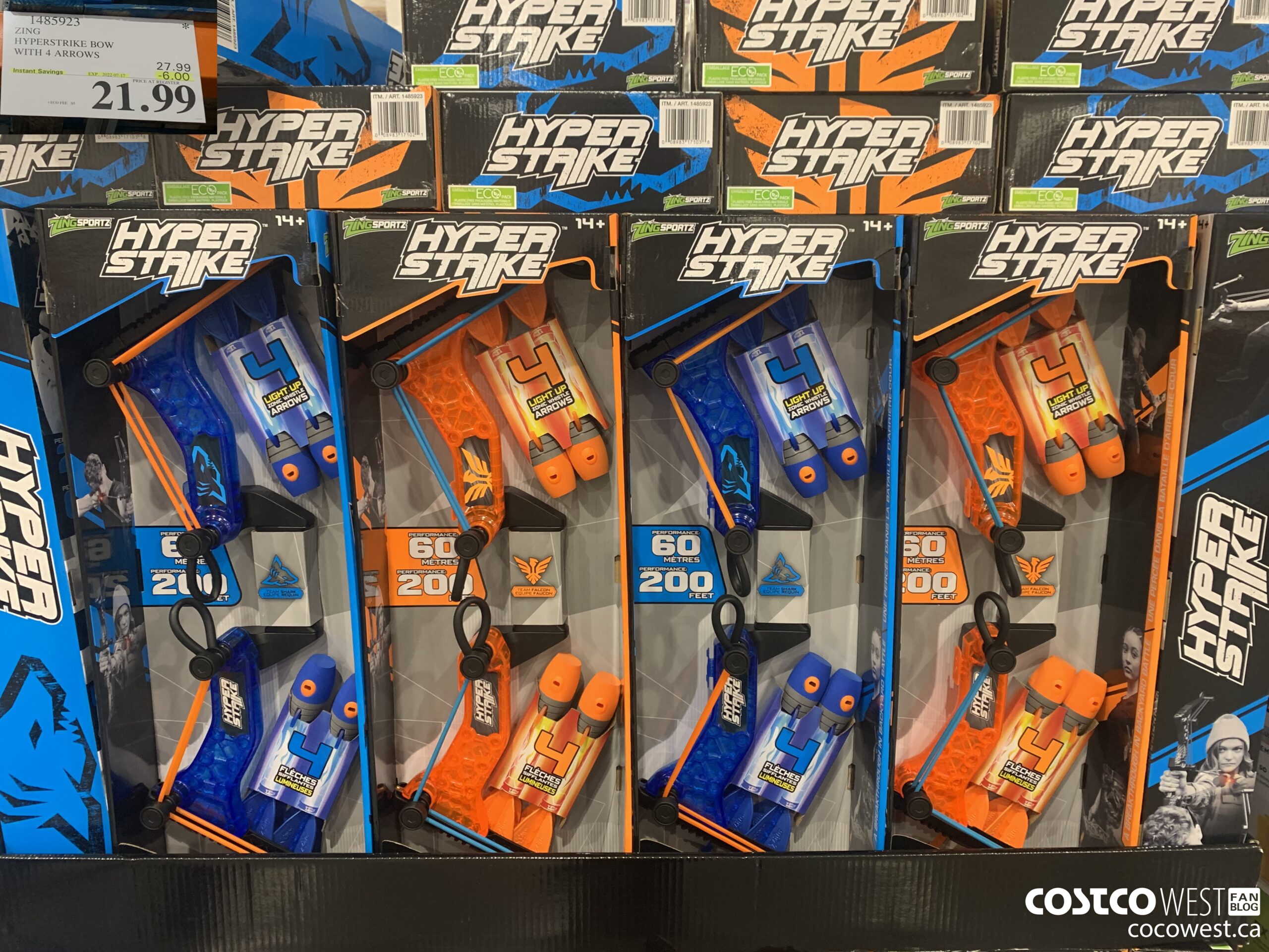 1485923 ZING HYPERSTRIKE BOW WITH 4 ARROWS ($6.00 INSTANT SAVINGS EXPIRES ON 2022-07-17) $21.99