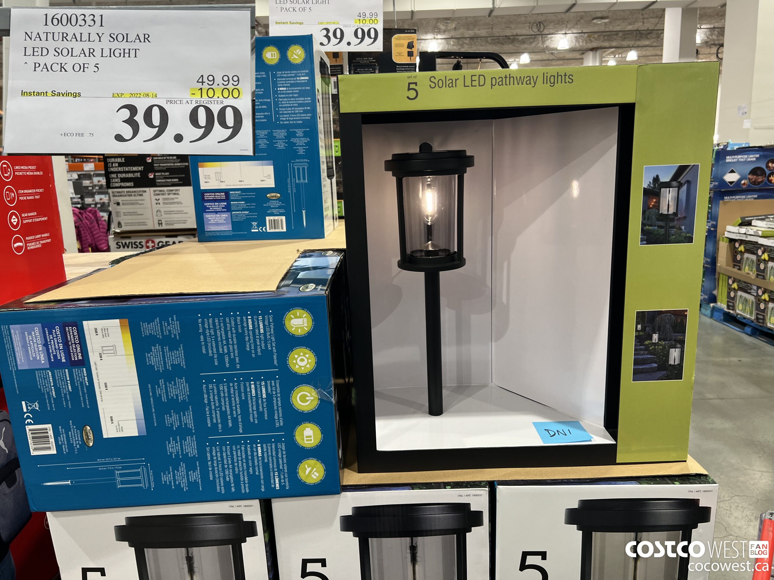 1600331 NATURALLY SOLAR LED SOLAR LIGHT PACK OF 5 ($10.00 INSTANT SAVINGS EXPIRES ON 2022-08-14) $39.99