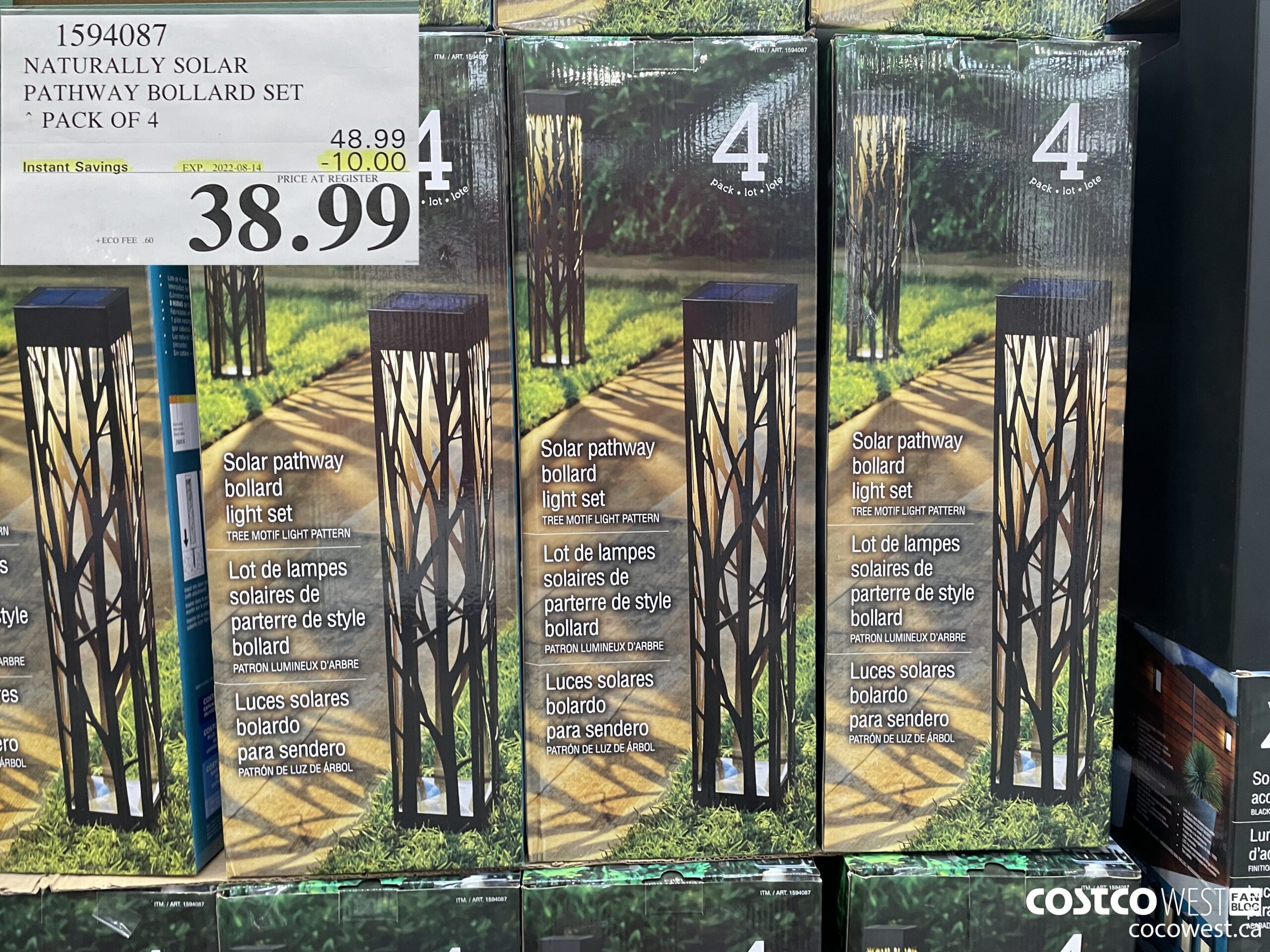 1594087 NATURALLY SOLAR PATHWAY BOLLARD SET PACK OF 4 ($10.00 INSTANT SAVINGS EXPIRES ON 2022-08-14) $38.99