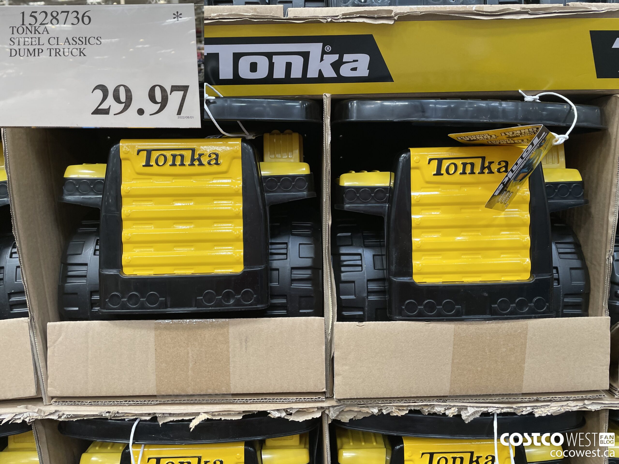 1528736 TONKA STEEL CLASSICS DUMP TRUCK $29.97