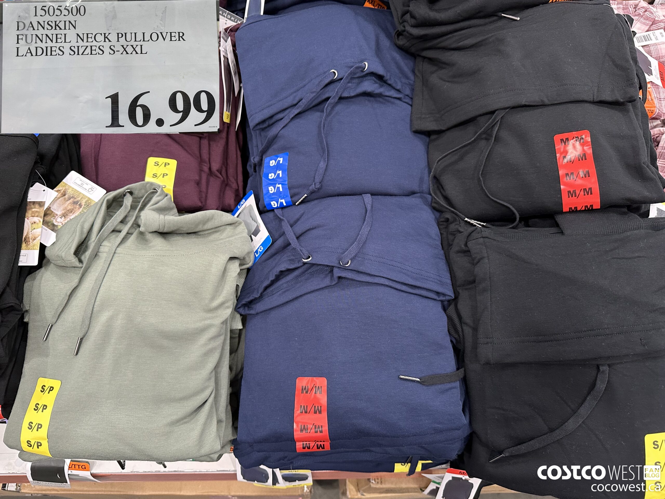 Costco Fall 2022 Superpost – The Entire Clothing Section! - Costco West Fan  Blog