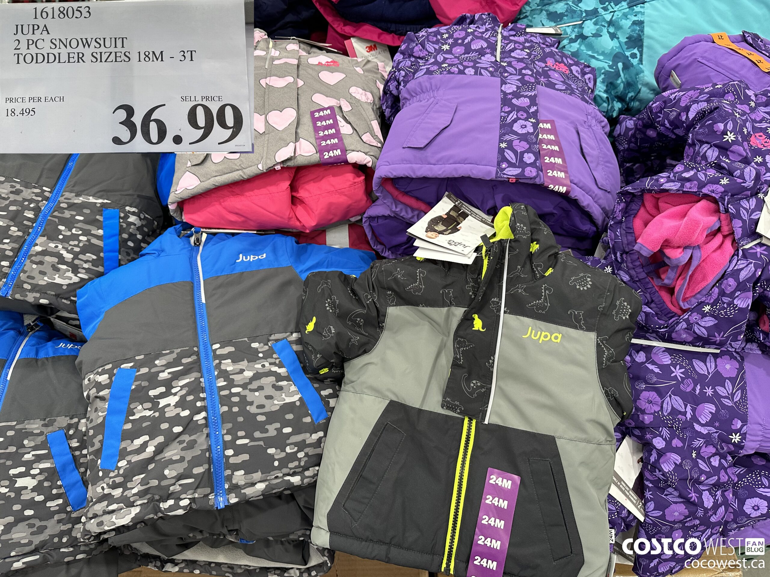 Costco Fall 2022 Superpost – The Entire Clothing Section! - Costco West Fan  Blog