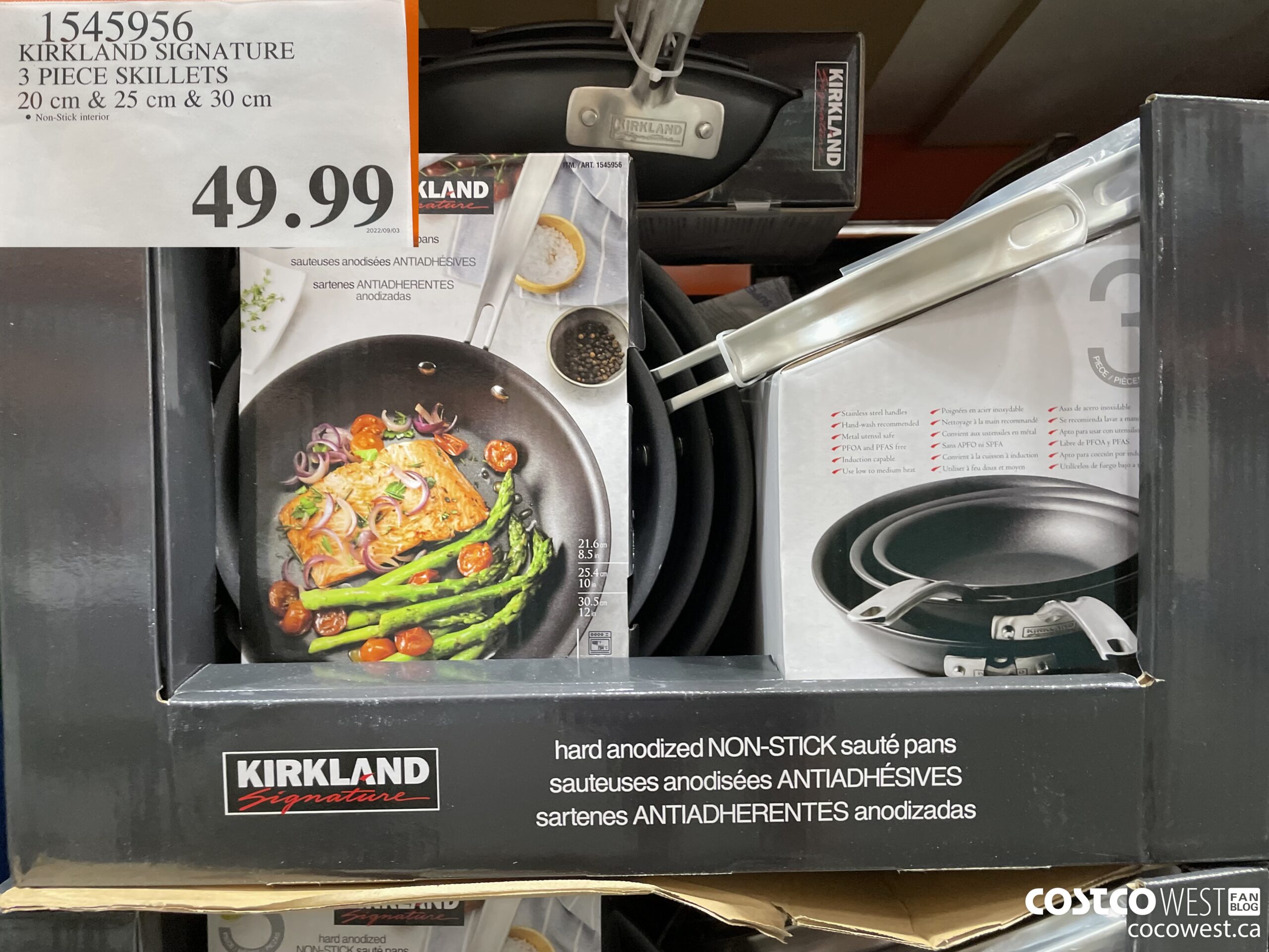 1545956 KIRKLAND SIGNATURE 3 PIECE SKILLETS 20 cm & 25 cm & 30 cm $49.99