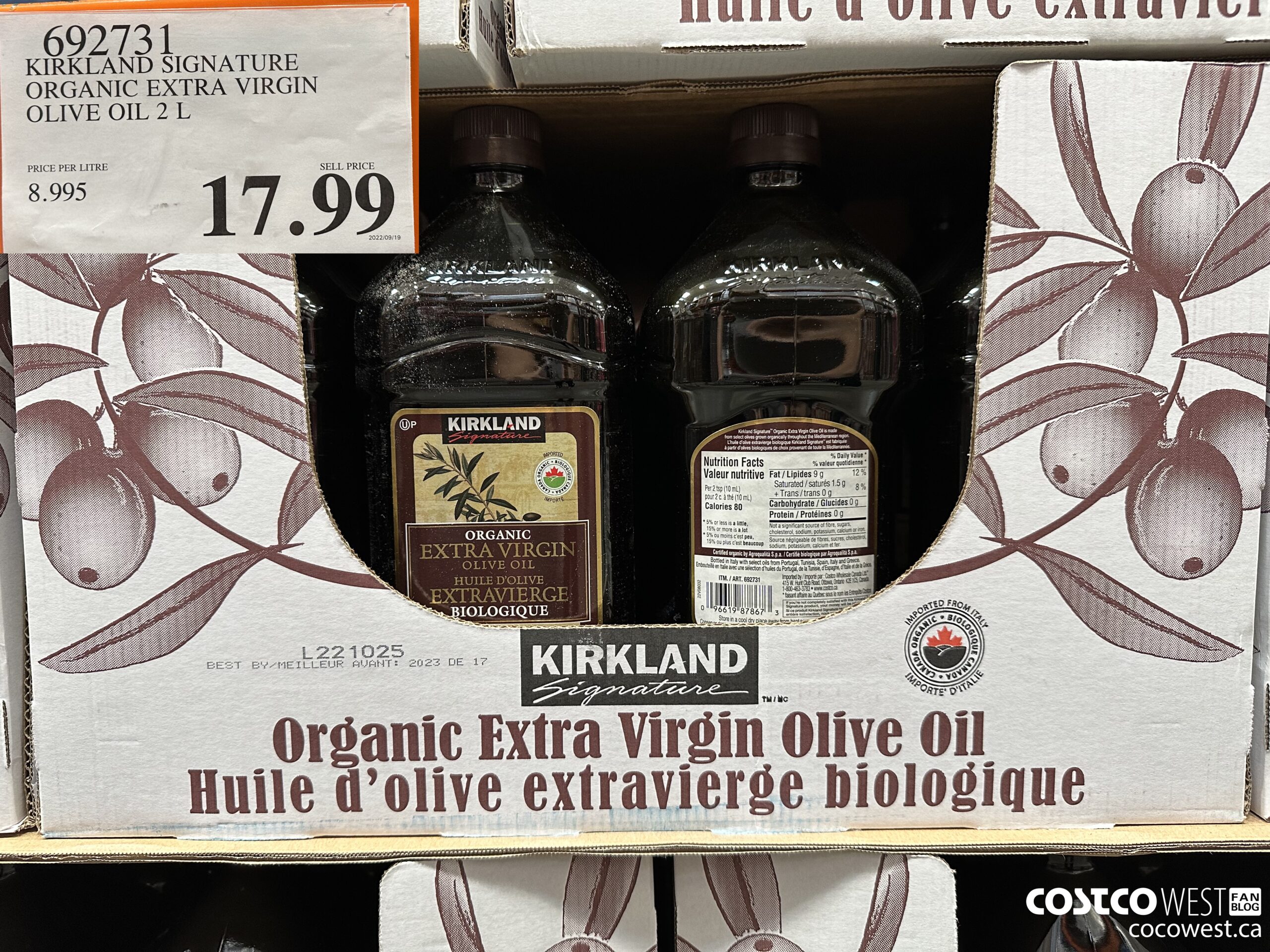 692731 KIRKLAND SIGNATURE ORGANIC EXTRA VIRGIN OLIVE OIL 2 L $17.99