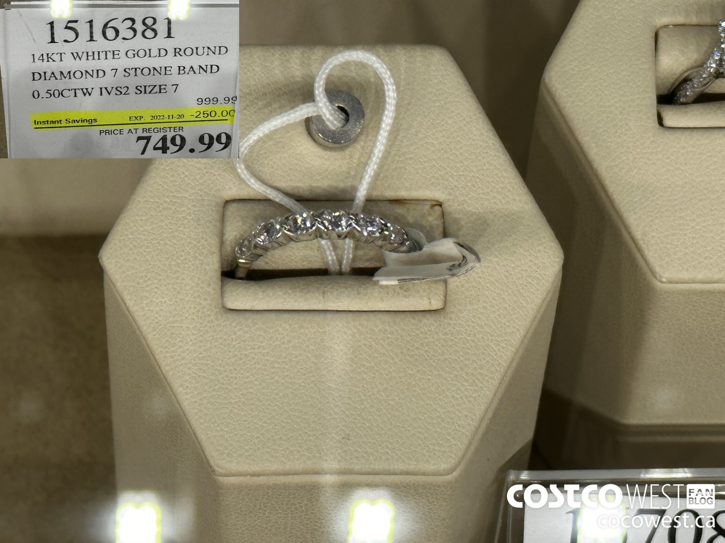 1516381 14KT WHITE GOLD ROUND DIAMOND 7 STONE BAND 0.50CTW IVS2 SIZE 7 ($250.00 INSTANT SAVINGS EXPIRES ON 2022-11-20) $749.99