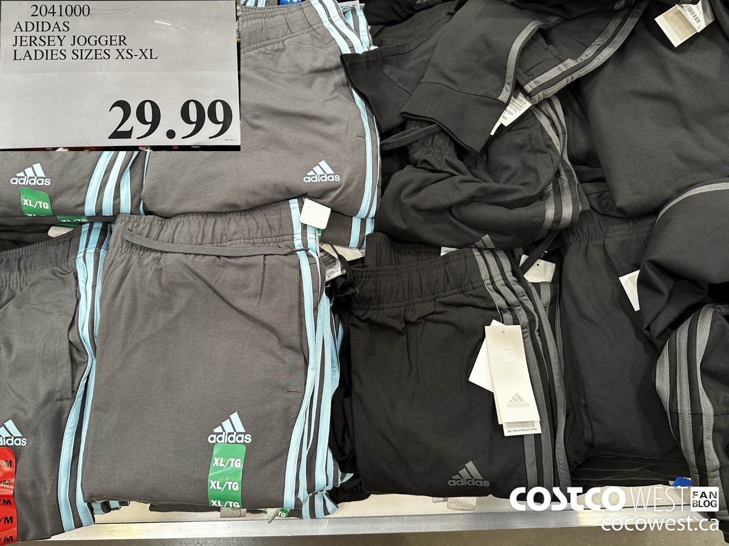 Costco Fall 2022 Superpost – The Entire Clothing Section - Jackets