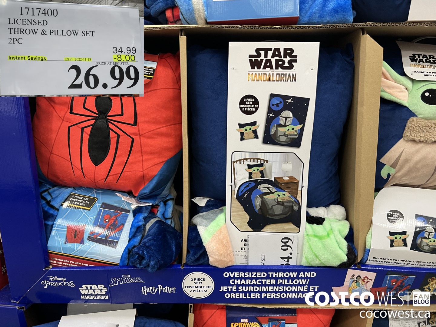 1717400 LICENSED THROW & PILLOW SET 2PC ($8.00 INSTANT SAVINGS EXPIRES ON 2022-11-13) $26.99