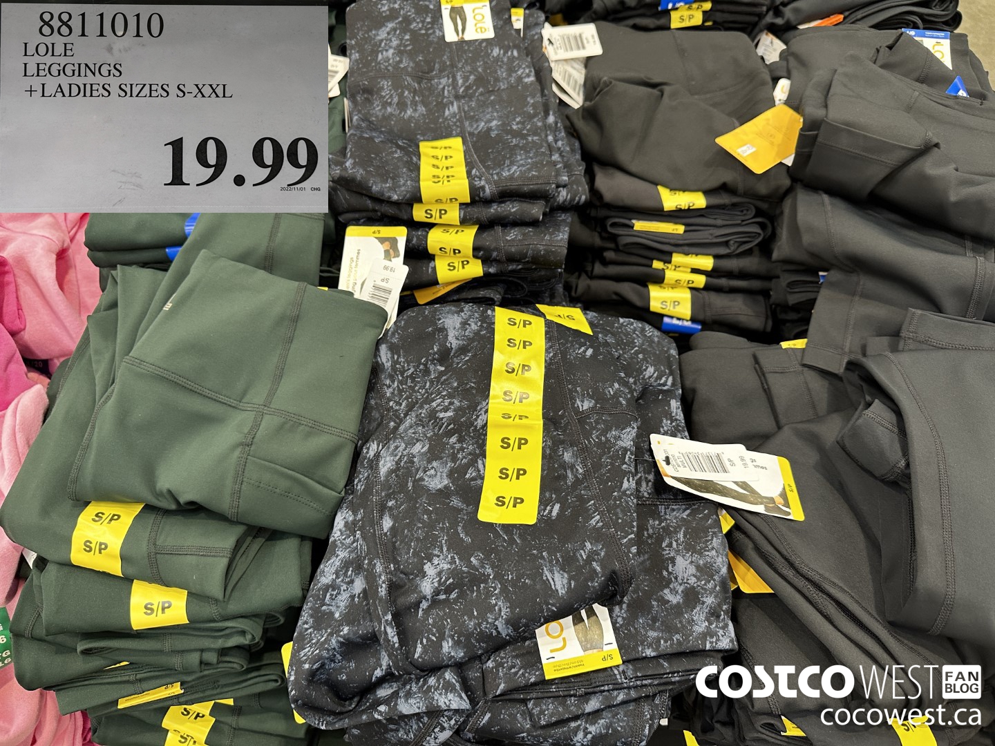 Costco Fall 2022 Superpost – The Entire Clothing Section - Jackets, Boots &  Winter Wear - Costco West Fan Blog