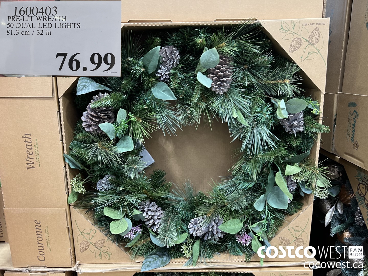 1600403 PRE-LIT WREATH 50 DUAL LED LIGHTS 81.3 CM / 32 IN $76.99