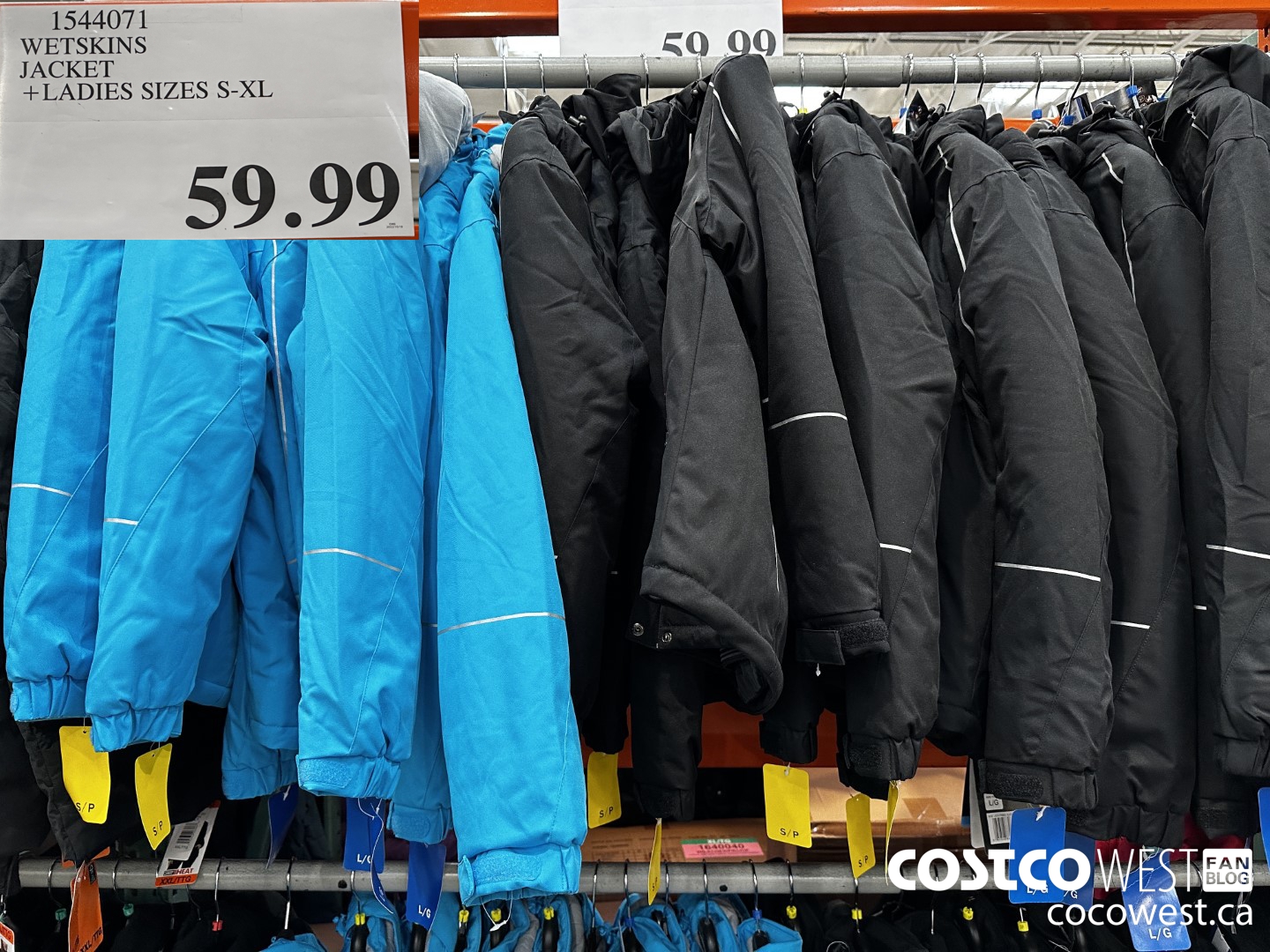 Costco Fall 2022 Superpost – The Entire Clothing Section - Jackets, Boots &  Winter Wear - Costco West Fan Blog