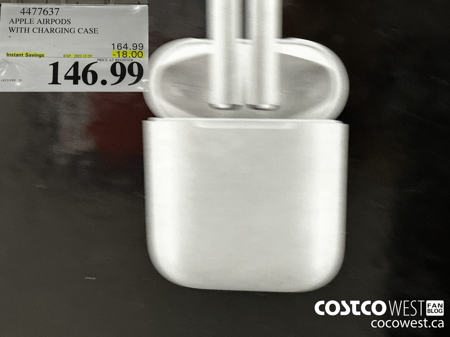 4477637 APPLE AIRPODS WITH CHARGING CASE ($18.00 INSTANT SAVINGS EXPIRES ON 2022-12-29) $146.99