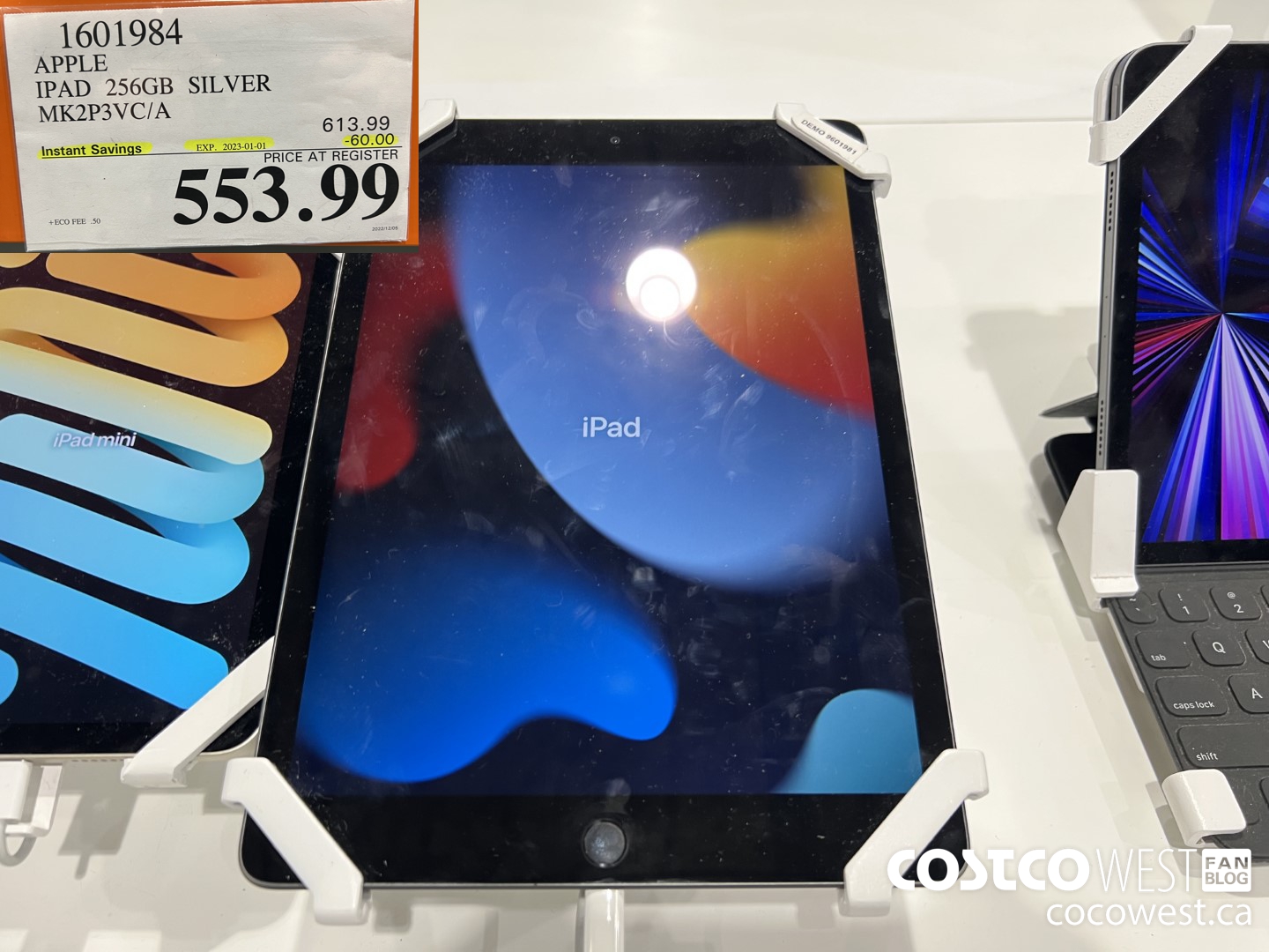 1601984 APPLE IPAD 256GB SILVER MK2P3VC/A ($60.00 INSTANT SAVINGS EXPIRES ON 2023-01-01) $553.99