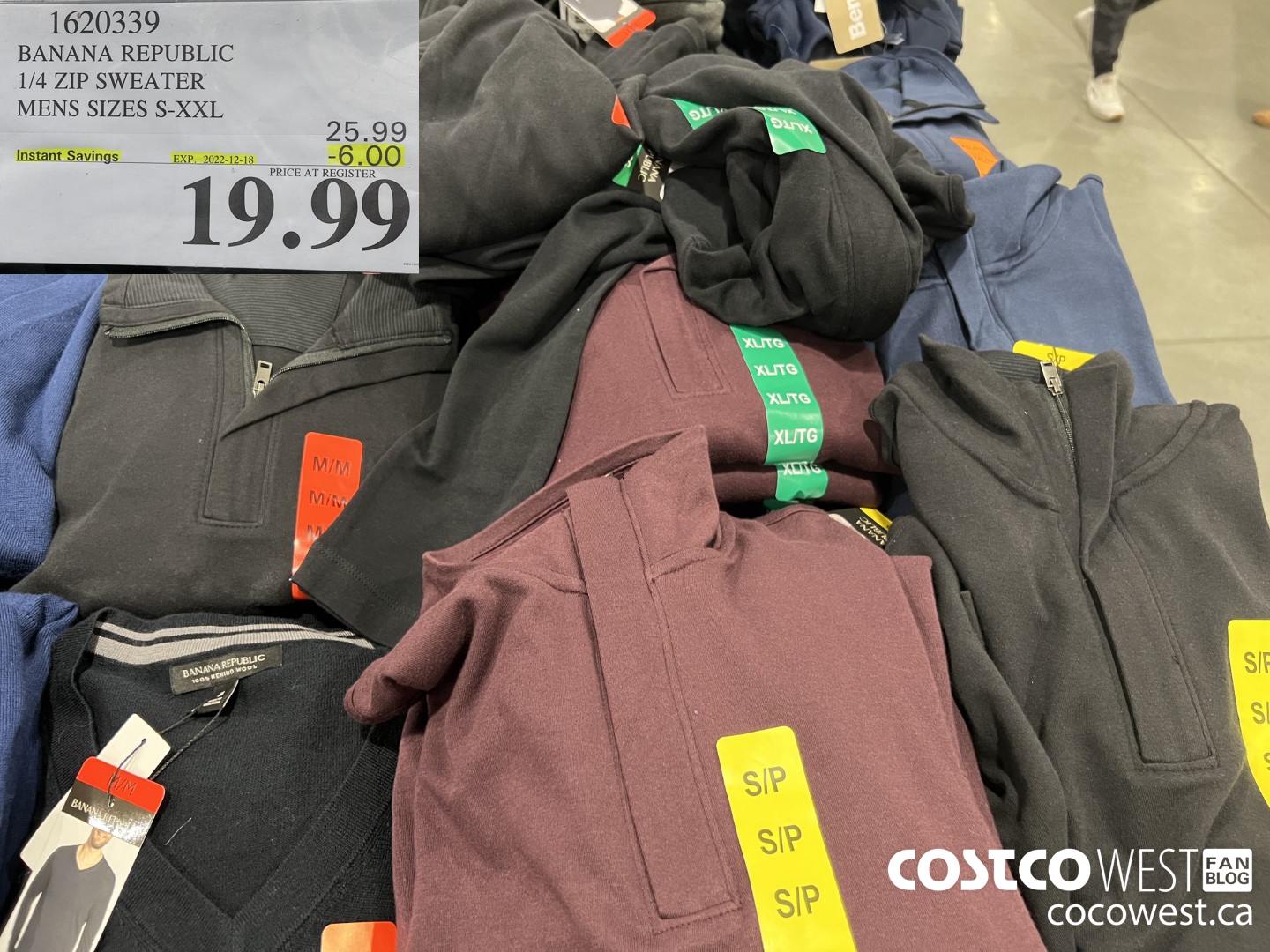 1620339 BANANA REPUBLIC 1/4 ZIP SWEATER MENS SIZES S-XXL ($6.00 INSTANT SAVINGS EXPIRES ON 2022-12-18) $19.99
