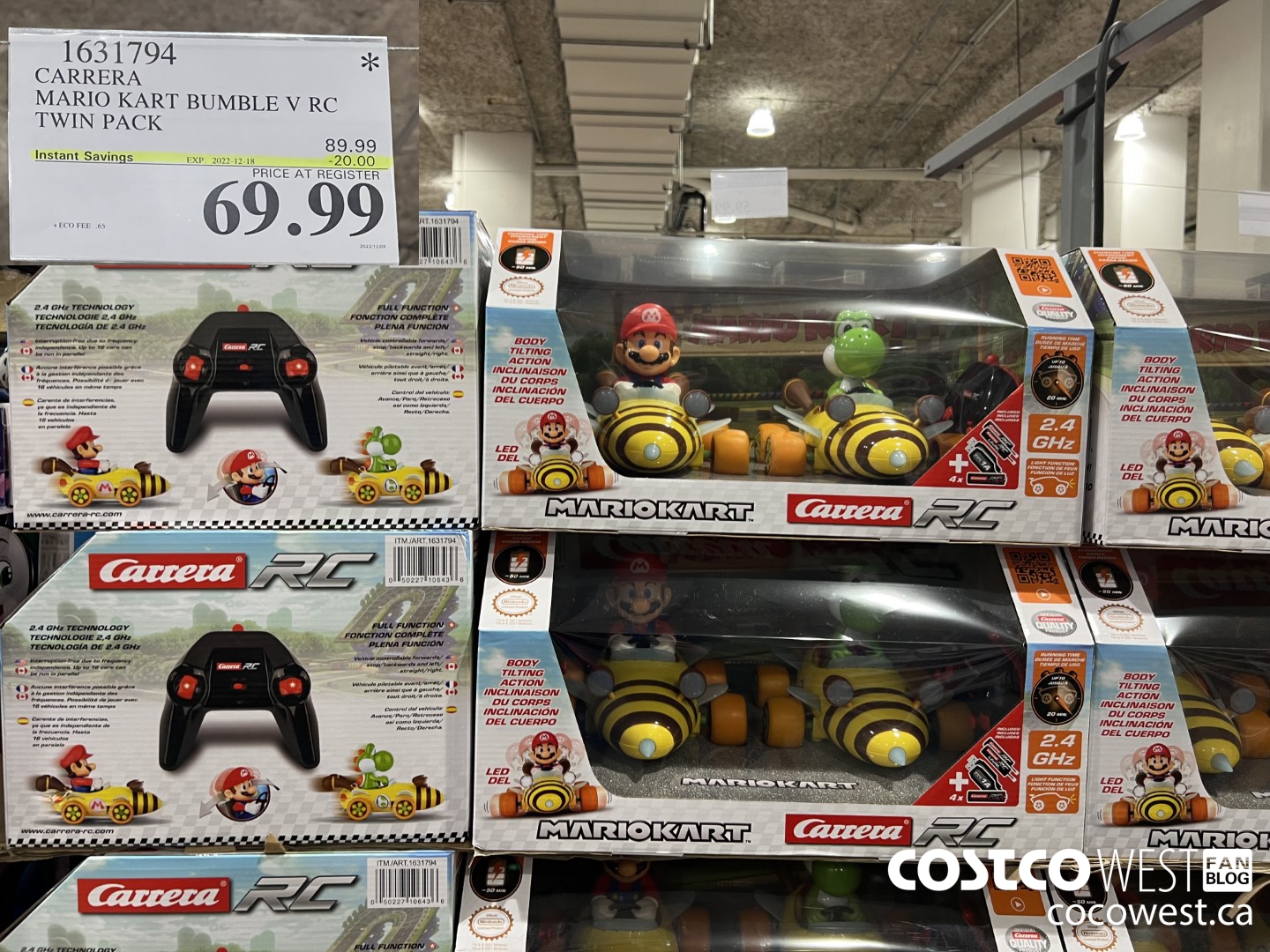 1631794 CARRERA MARIO KART BUMBLE V RC TWIN PACK ($20.00 INSTANT SAVINGS EXPIRES ON 2022-12-18) $69.99