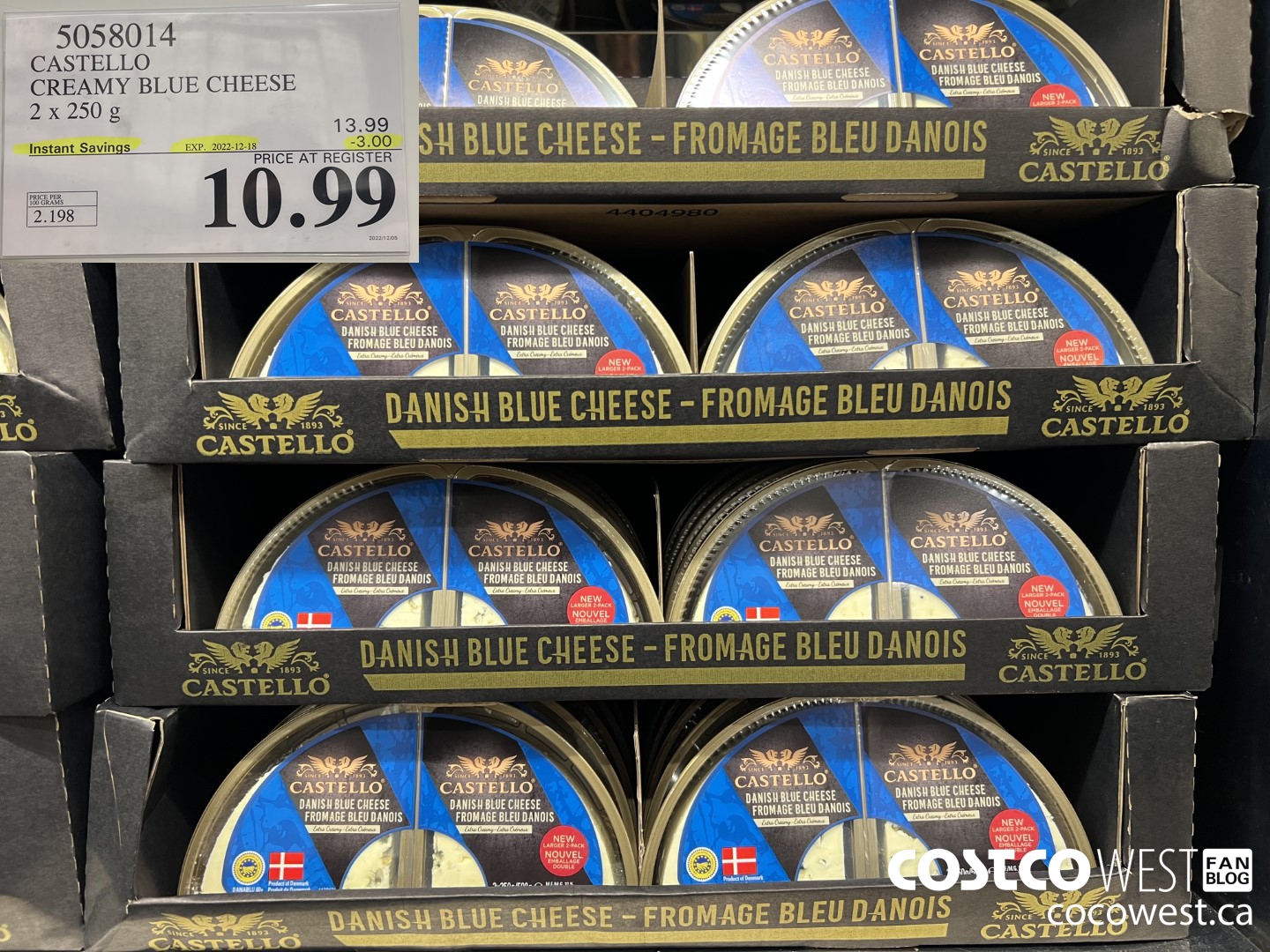 5058014 CASTELLO CREAMY BLUE CHEESE 2 x 250 g ($3.00 INSTANT SAVINGS EXPIRES ON 2022-12-18) $10.99
