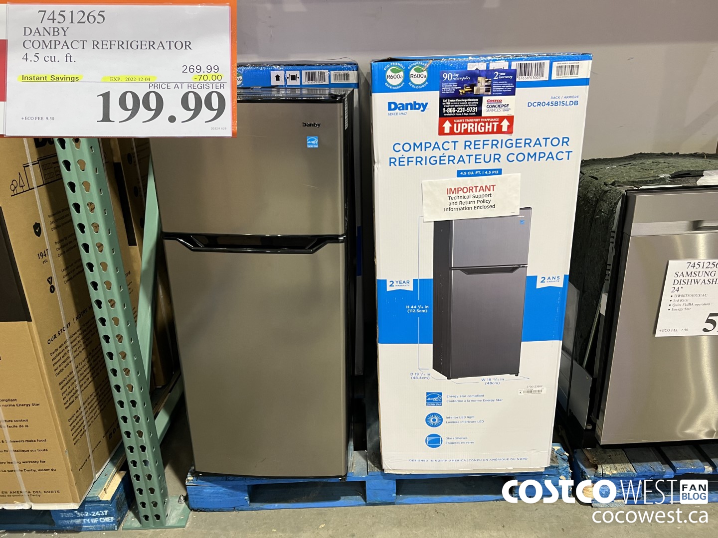 7451265 DANBY COMPACT REFRIGERATOR 4.5 CU. FT. ($70.00 INSTANT SAVINGS EXPIRES ON 2022-12-04) $199.99