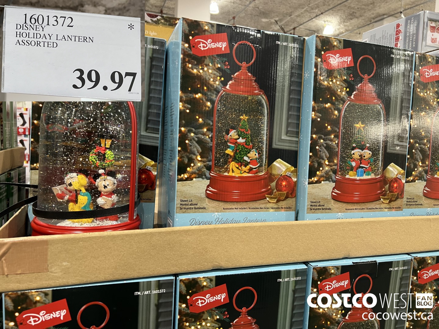 1601372 DISNEY HOLIDAY LANTERN ASSORTED $39.97