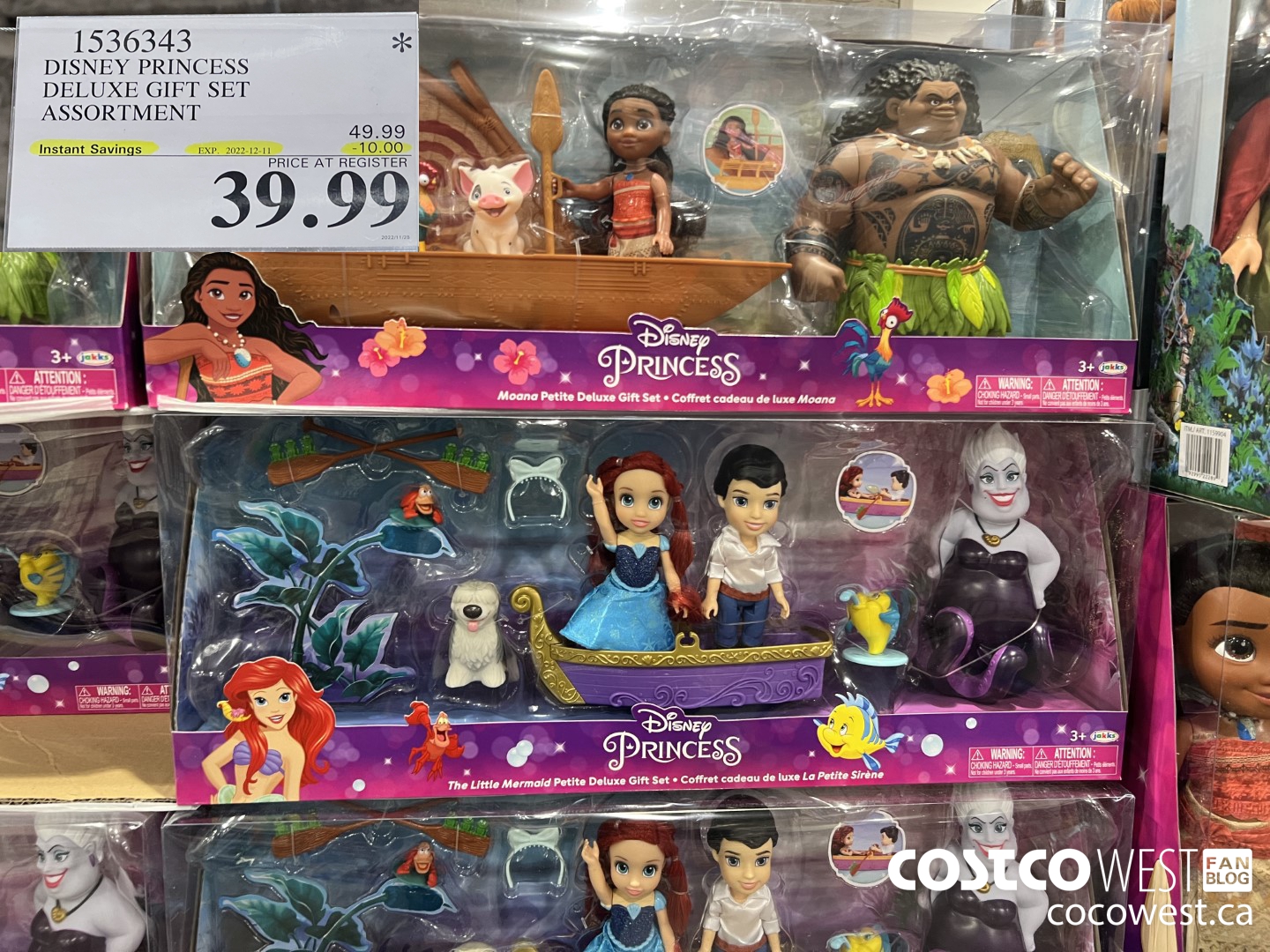 1536343 DISNEY PRINCESS DELUXE GIFT SET ASSORTMENT  ($10.00 INSTANT SAVINGS EXPIRES ON 2022-12-11) $39.99
