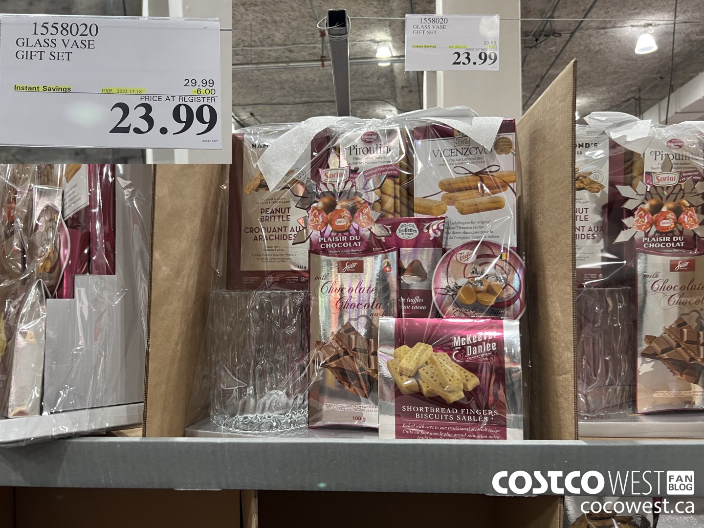 1558020 GLASS VASE GIFT SET ($6.00 INSTANT SAVINGS EXPIRES ON 2022-12-18) $23.99