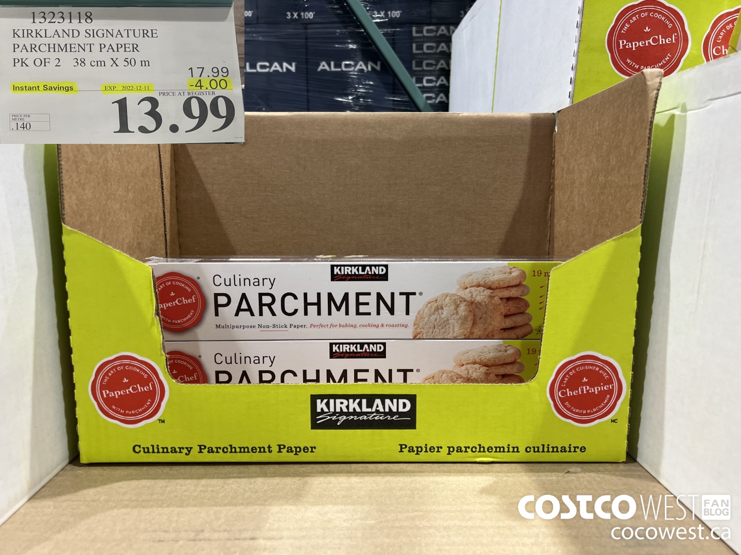 1323118 KIRKLAND SIGNATURE PARCHMENT PAPER PK OF 2 38cm X 50m ($4.00 INSTANT SAVINGS EXPIRES ON 2022-12-11) $13.99
