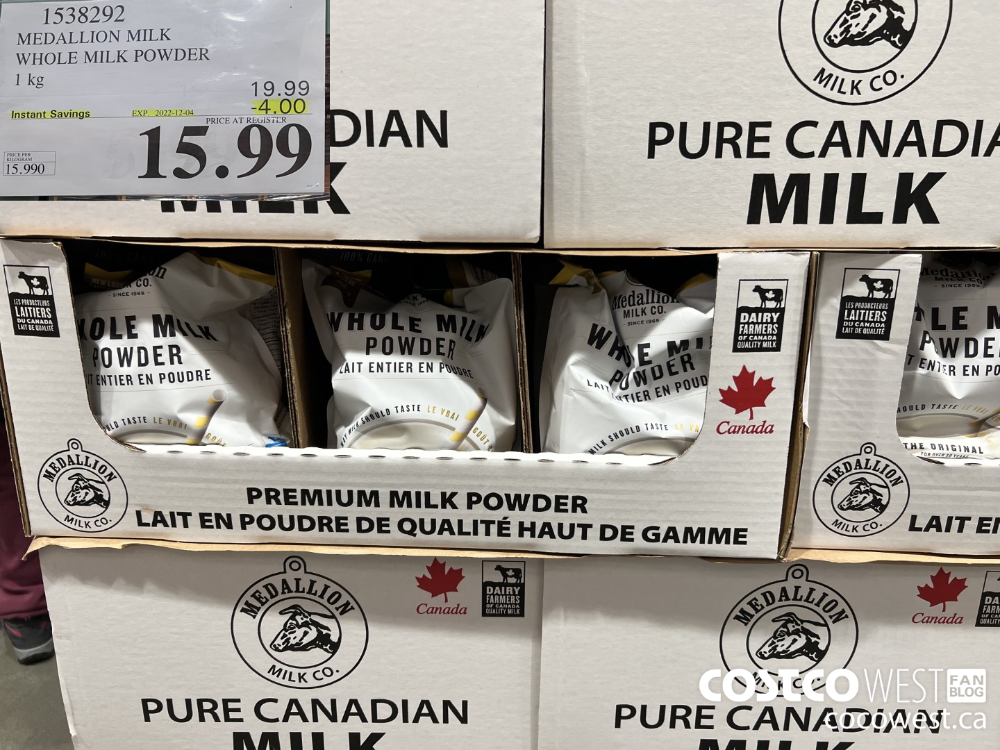 1538292 MEDALLION MILK WHOLE MILK POWDER 1 Kg ($4.00 INSTANT SAVINGS EXPIRES ON 2022-12-04) $15.99