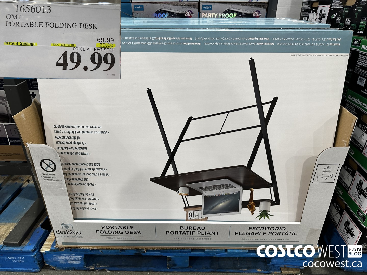 1656013 OMT PORTABLE FOLDING DESK ($20.00 INSTANT SAVINGS EXPIRES ON 2023-01-01) $49.99