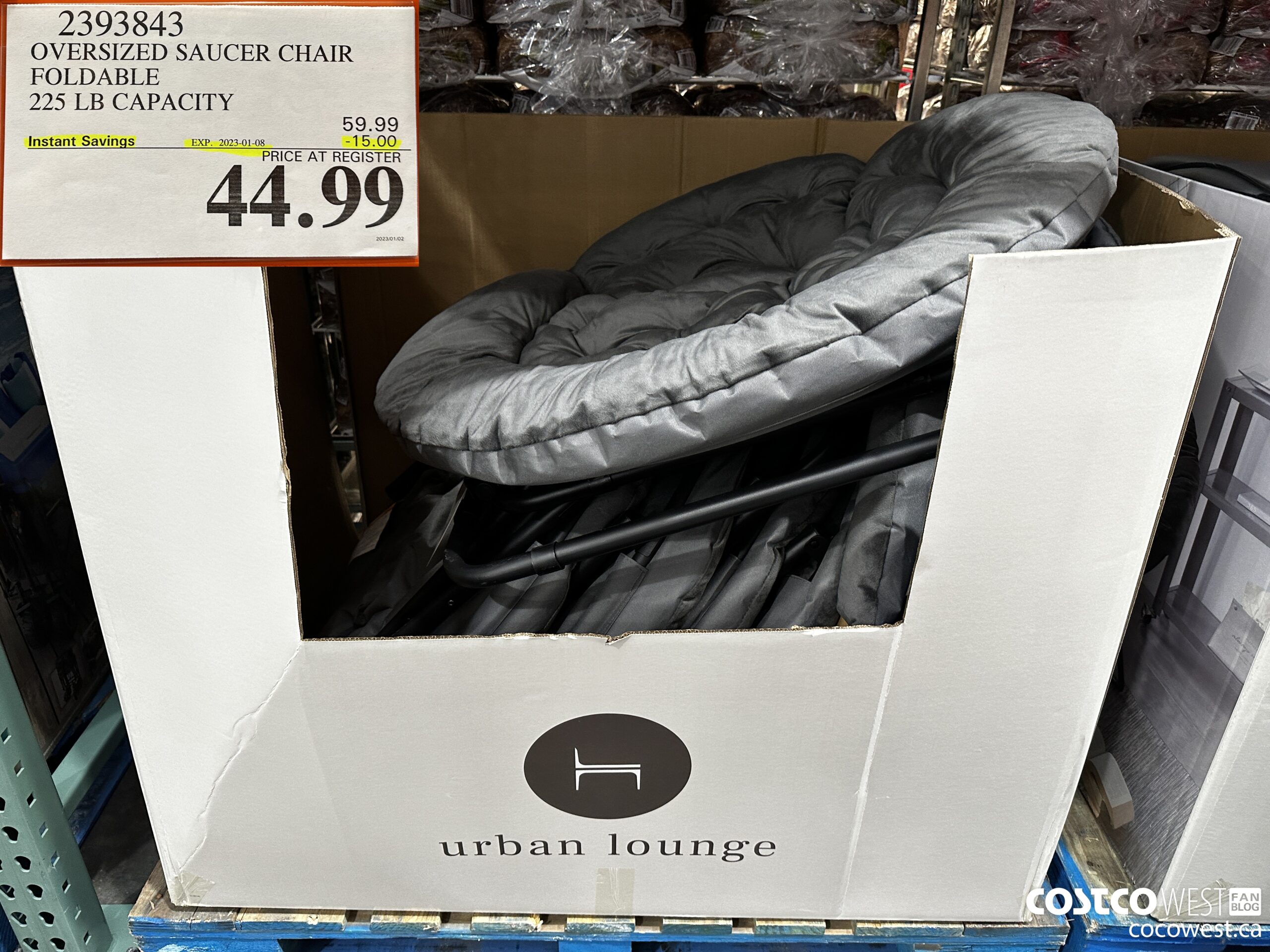 Costco Flyer Costco Sale Items For Jan 2 8 2023 For BC AB MB SK   OVERSIZED SAUCER CHAIR FOLDABLE 225 LB CAPACITY 20230102 112152 Scaled 