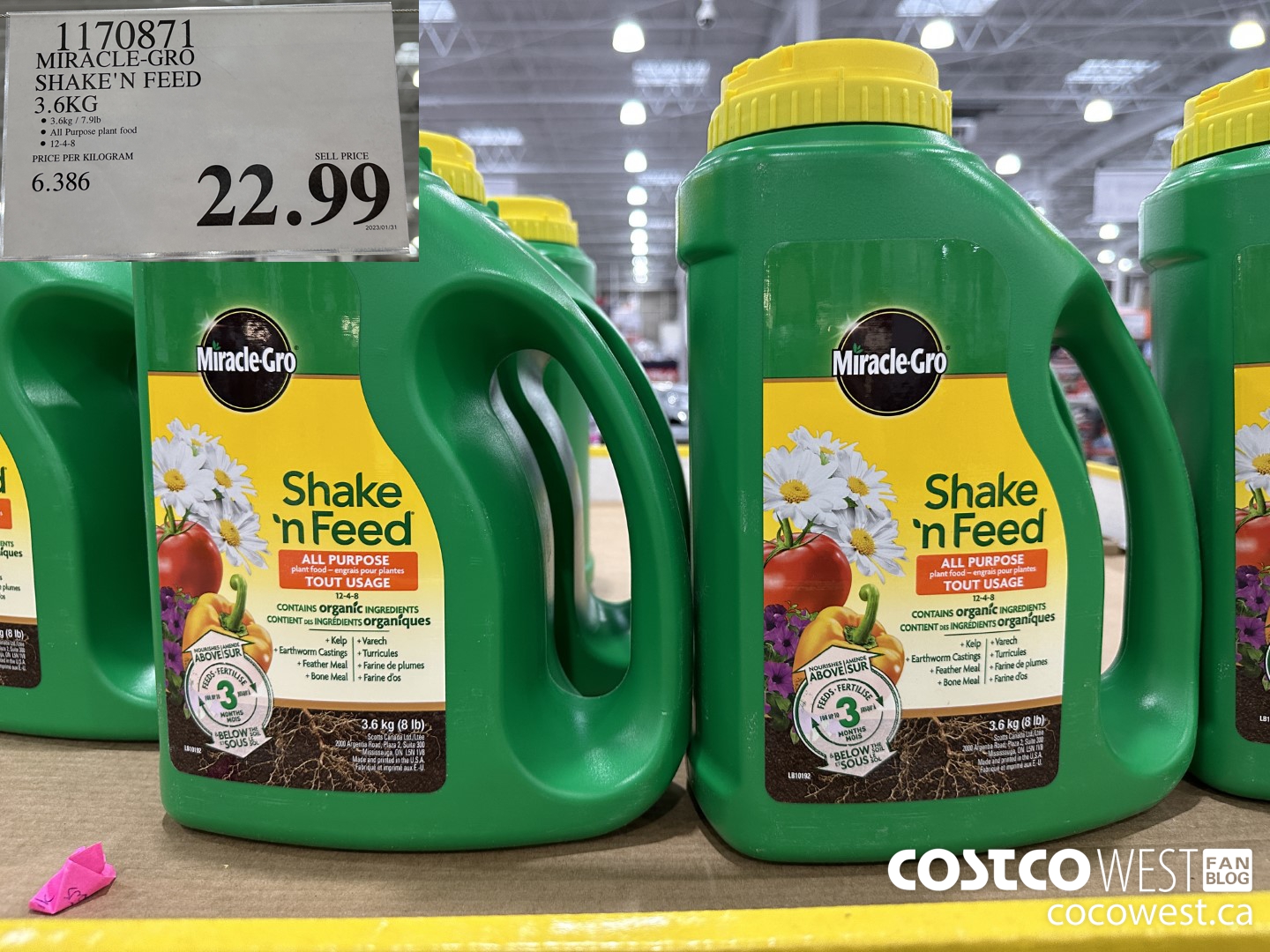 1170871 MIRACLE-GRO SHAKE'N FEED 3.6KG $22.99