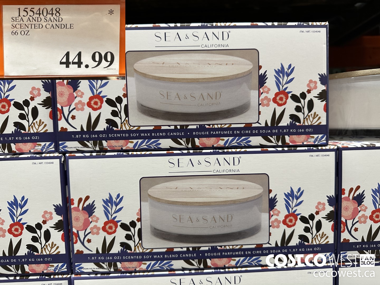 1554048 SEA AND SAND SCENTED CANDLE 66 oz $44.99