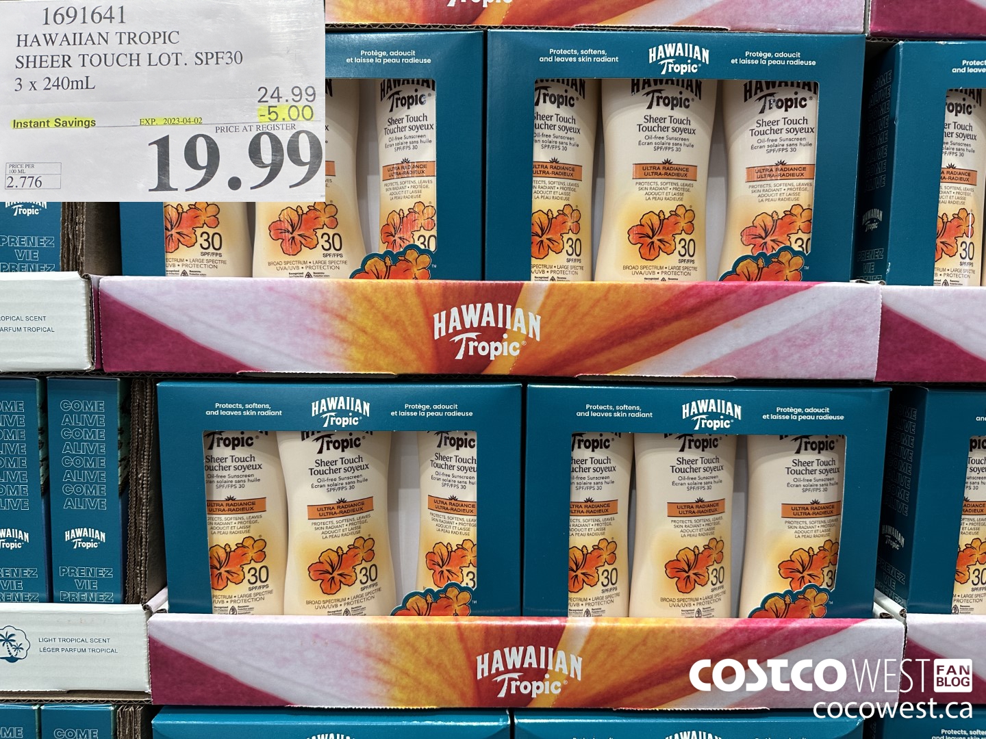 1691641 HAWAIIAN TROPIC SHEER TOUCH LOT. SPF 30 3 X 240 ML ($5.00 INSTANT SAVINGS EXPIRES ON 2023-04-02) $19.99