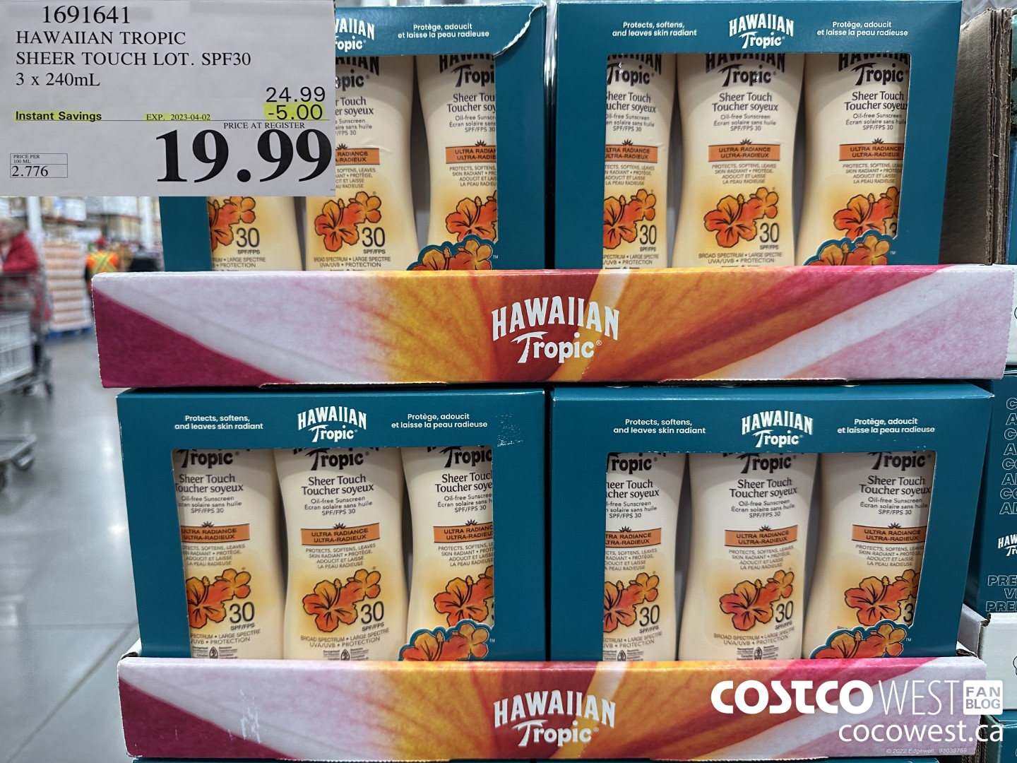 1691641 HAWAIIAN TROPIC SHEER TOUCH LOT. SPF 30 3 X 240 ML ($5.00 INSTANT SAVINGS EXPIRES ON 2023-04-02) $19.99