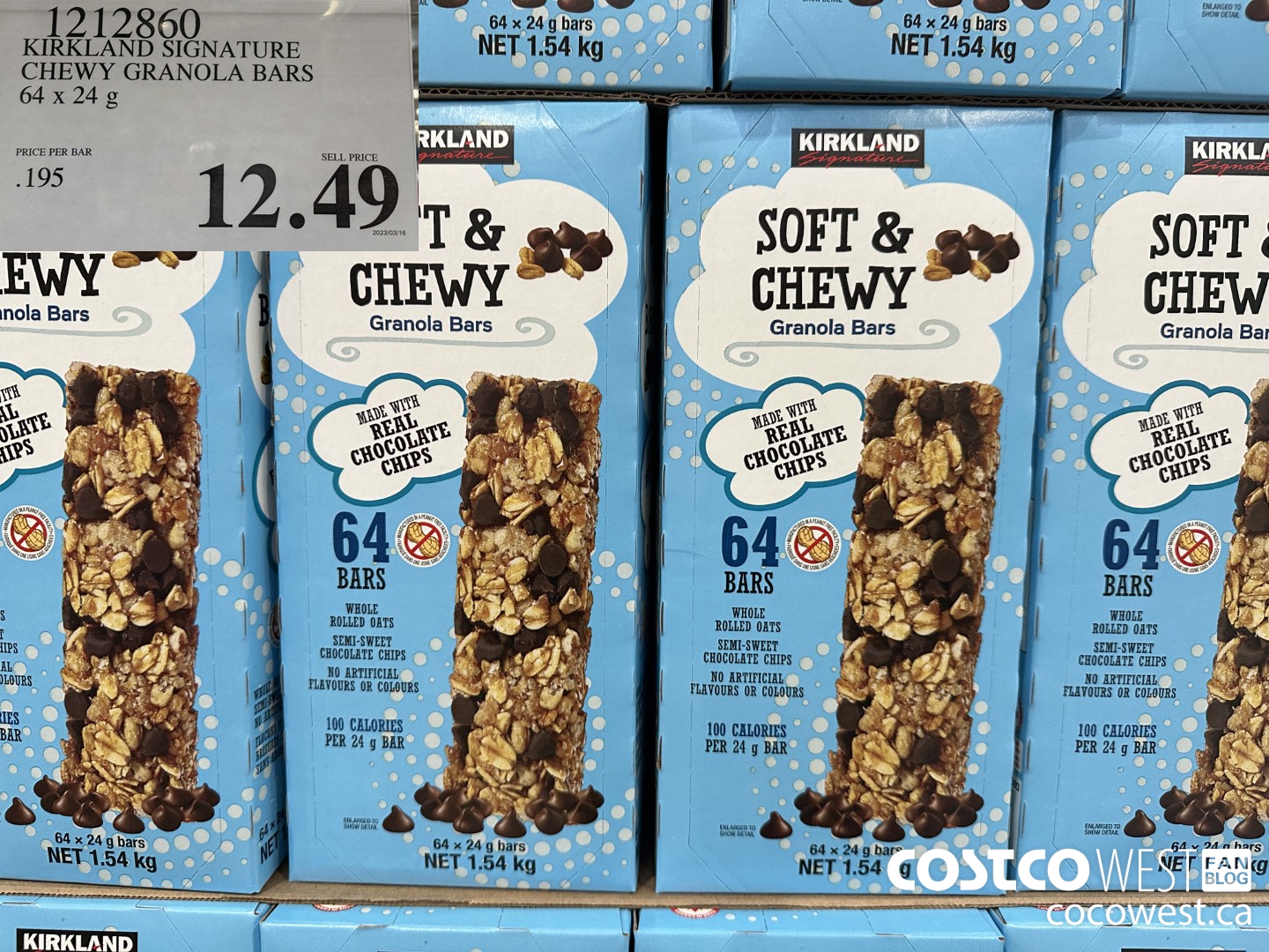 1212860 KIRKLAND SIGNATURE CHEWY GRANOLA BARS 64 X 24 G $12.49