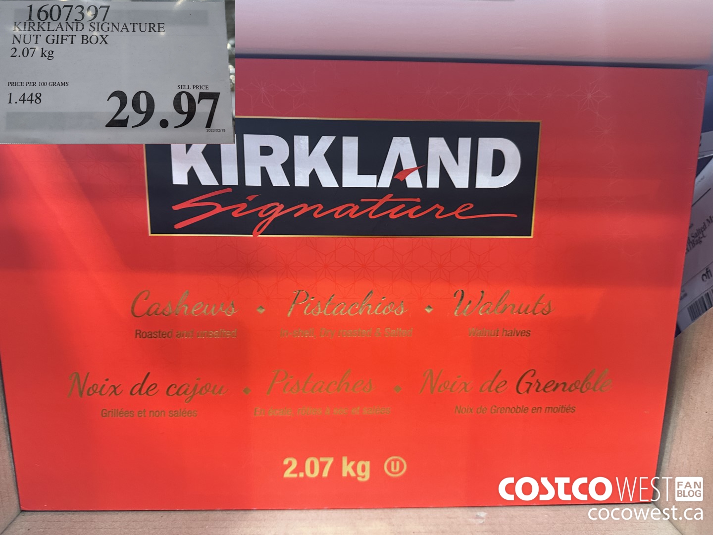 1607397 KIRKLAND SIGNATURE NUT GIFT BOX 2.07 KG $29.97