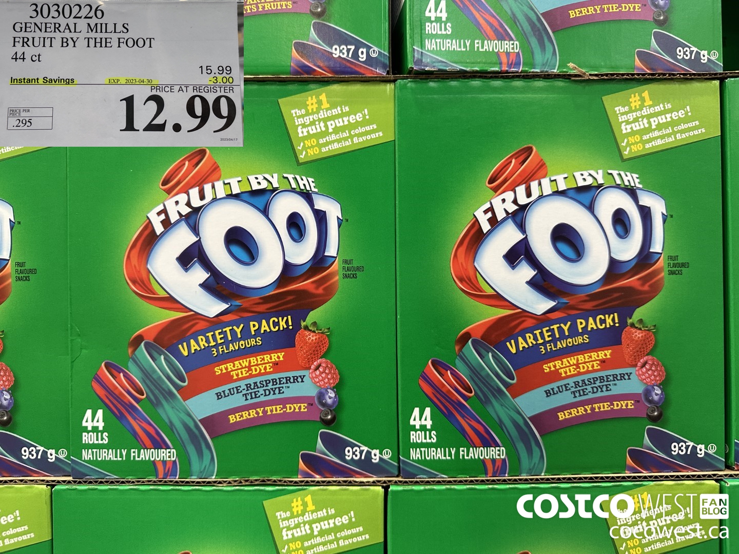 3030226 GENERAL MILLS FRUIT BY THE FOOT 44 ct ($3.00 INSTANT SAVINGS EXPIRES ON 2023-04-30) $12.99