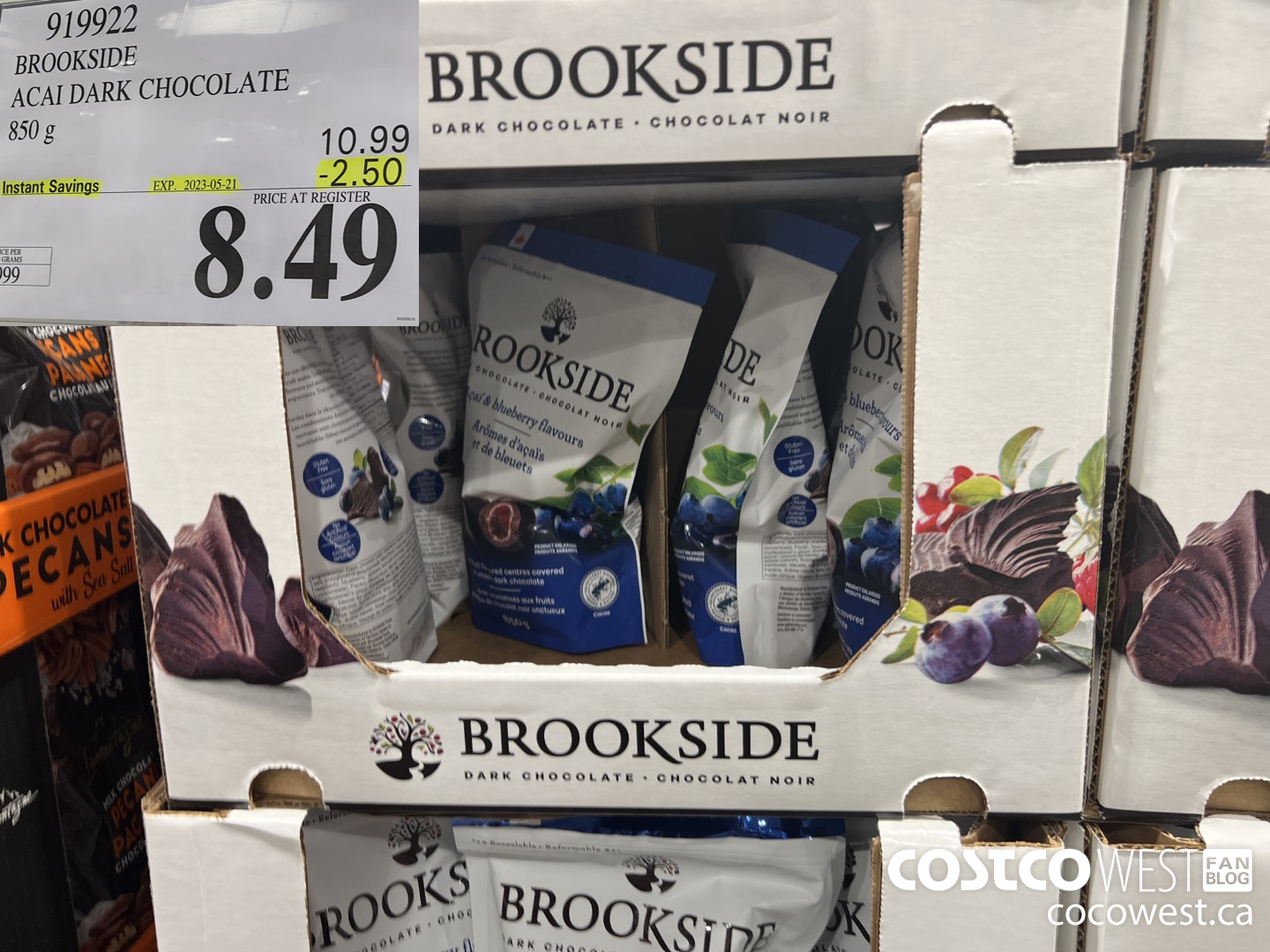 919922 BROOKSIDE ACAI DARK CHOCOLATE 850 g ($2.50 INSTANT SAVINGS EXPIRES ON 2023-05-21) $8.49