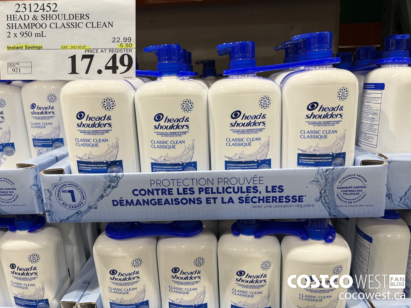 2312452 HEAD & SHOULDERS SHAMPOO CLASSIC CLEAN 2 X 950 ML ($5.50 INSTANT SAVINGS EXPIRES ON 2023-05-07) $17.49